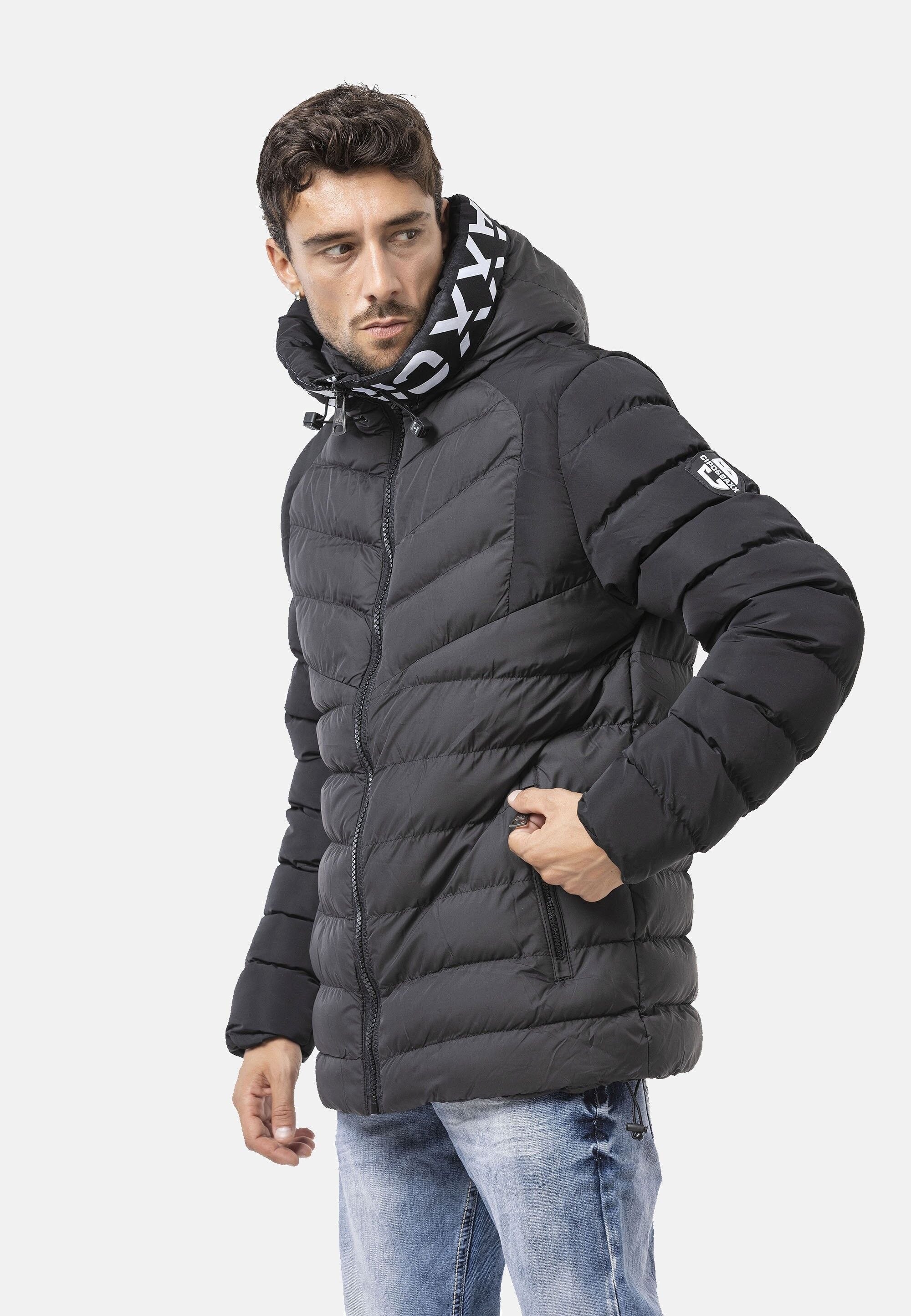 Cipo & Baxx Winterjacke »CM185« mit Kapuze mit markanter Marken-Zipperleiste