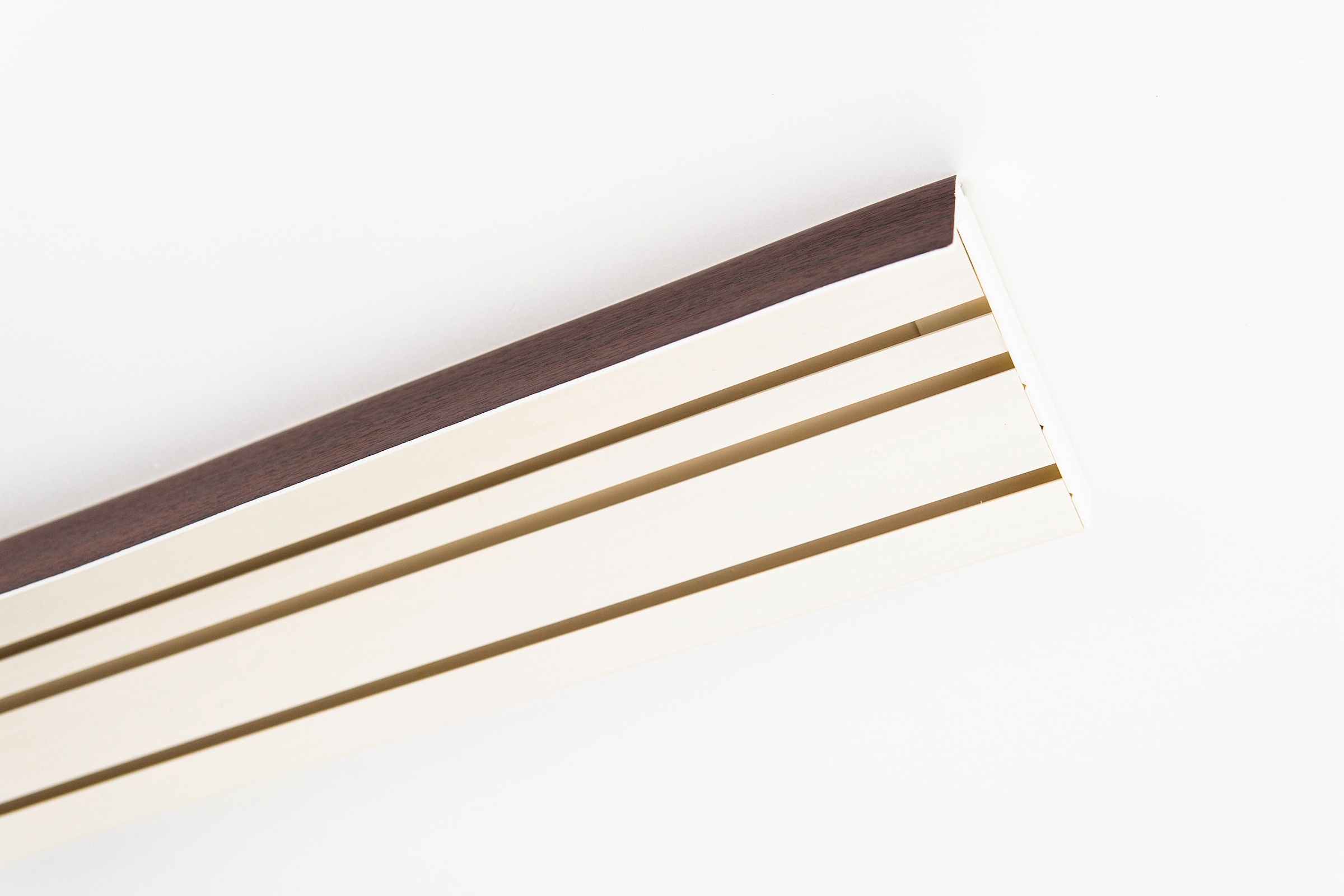 GARESA Gardinenschiene »Kunststoffschiene mit Blende«, 3 läufig-läufig,  Wunschmaßlänge, Deckenmontage, verlängerbar, einfache Montage, schlicht |  BAUR | Gardinenstangen