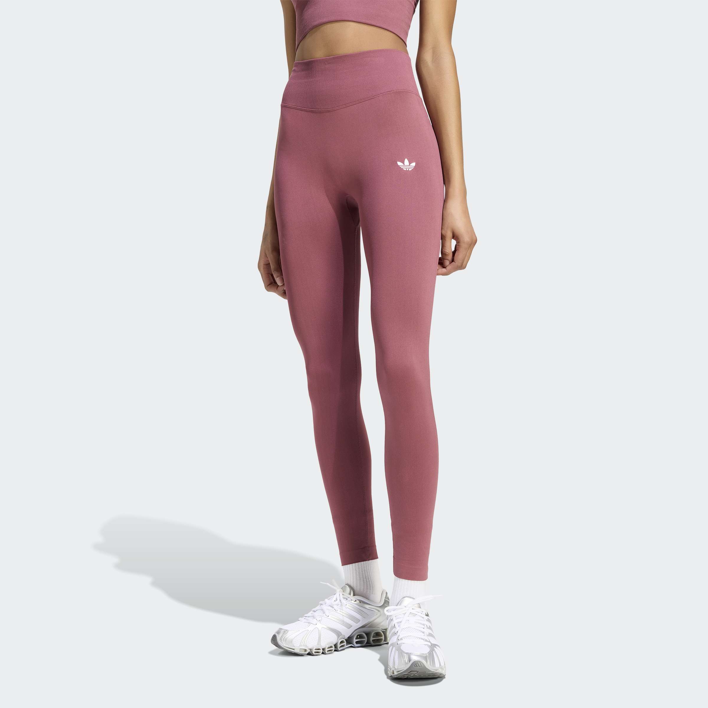 adidas Originals Leggings "ESSENTIALS, NAHTLOS" mit nahtloser Konstruktion, ohne Verschluss, aus Polyamid und Elasthan