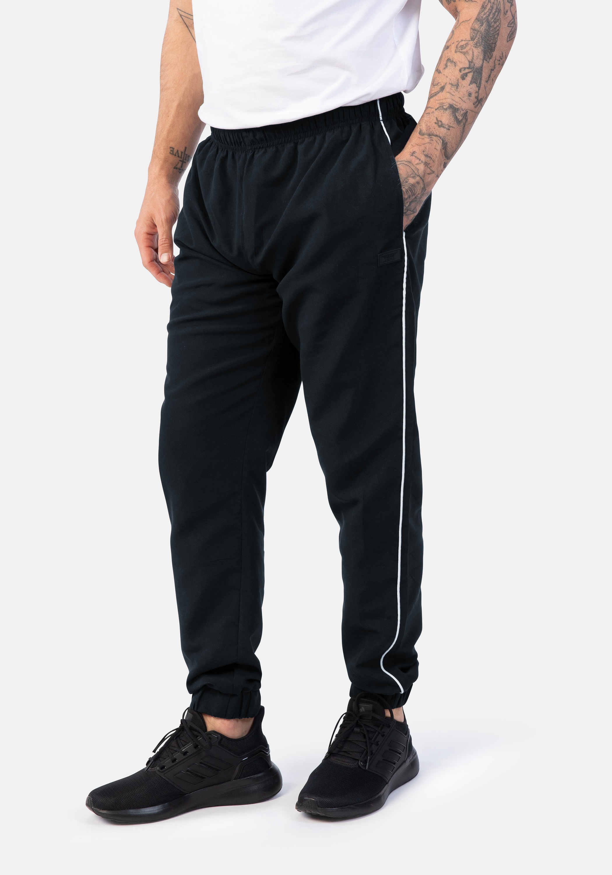 HERO by John Medoox "High Tech - Sweat Jogginghose" Sporthose Tapered Fit Sport Funktionsqualität für Herren