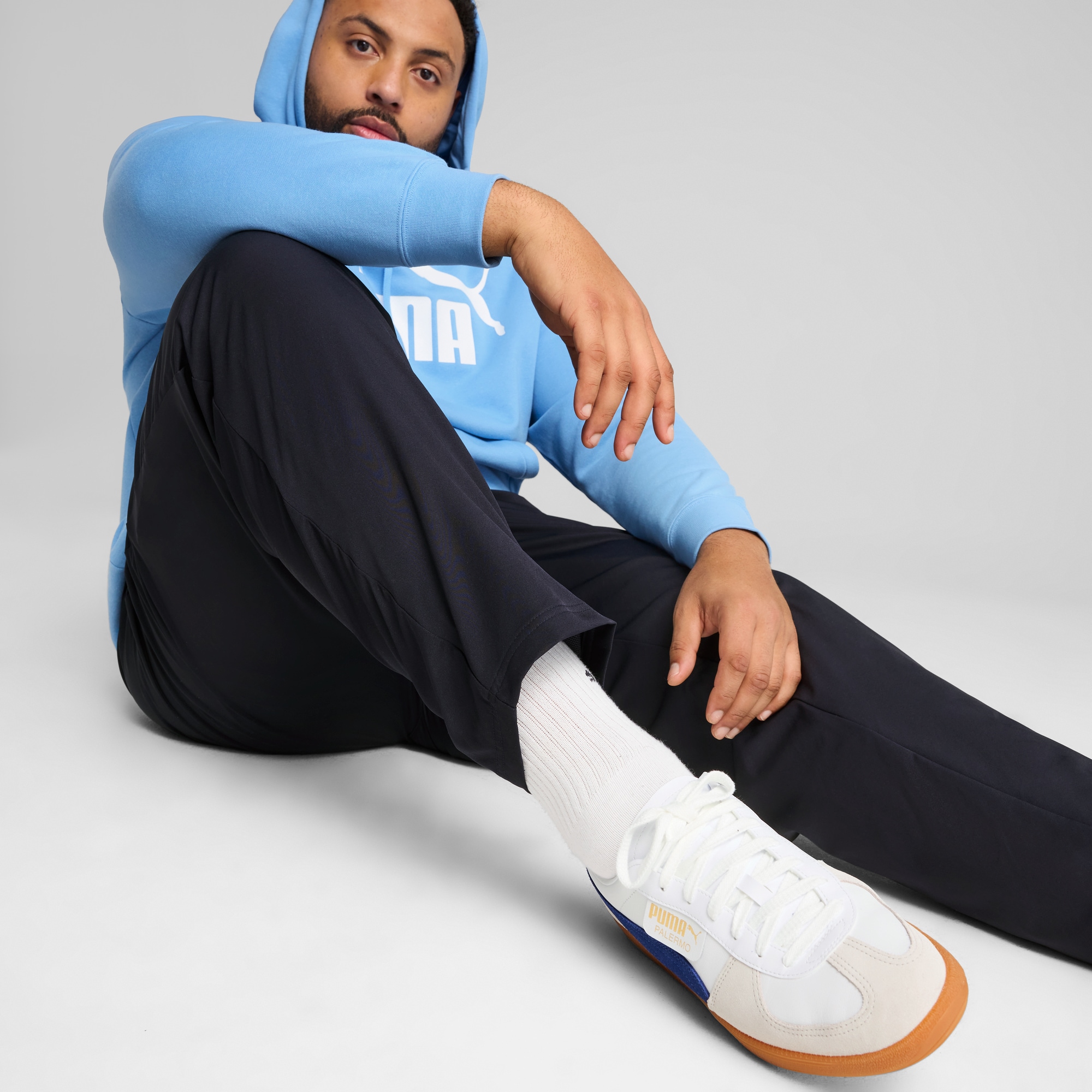 PUMA Trainingshose »ESS WOVEN PANTS OP«, Webmaterial, dryCELL: Performance-Technologie