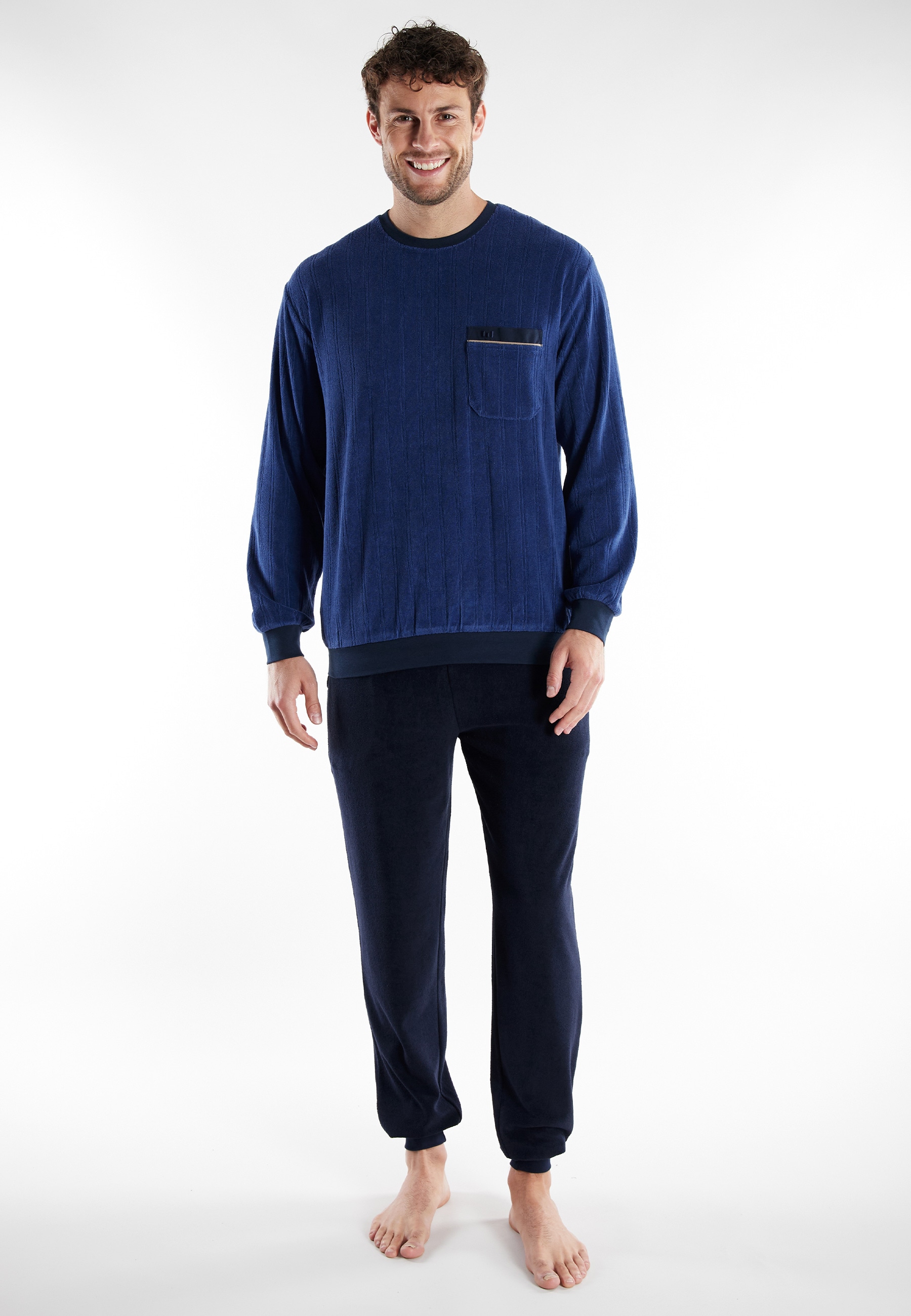 GÖTZBURG Schlafanzug "Kos" 2 tlg., mit Brusttasche, langen Ärmeln und Rundh günstig online kaufen