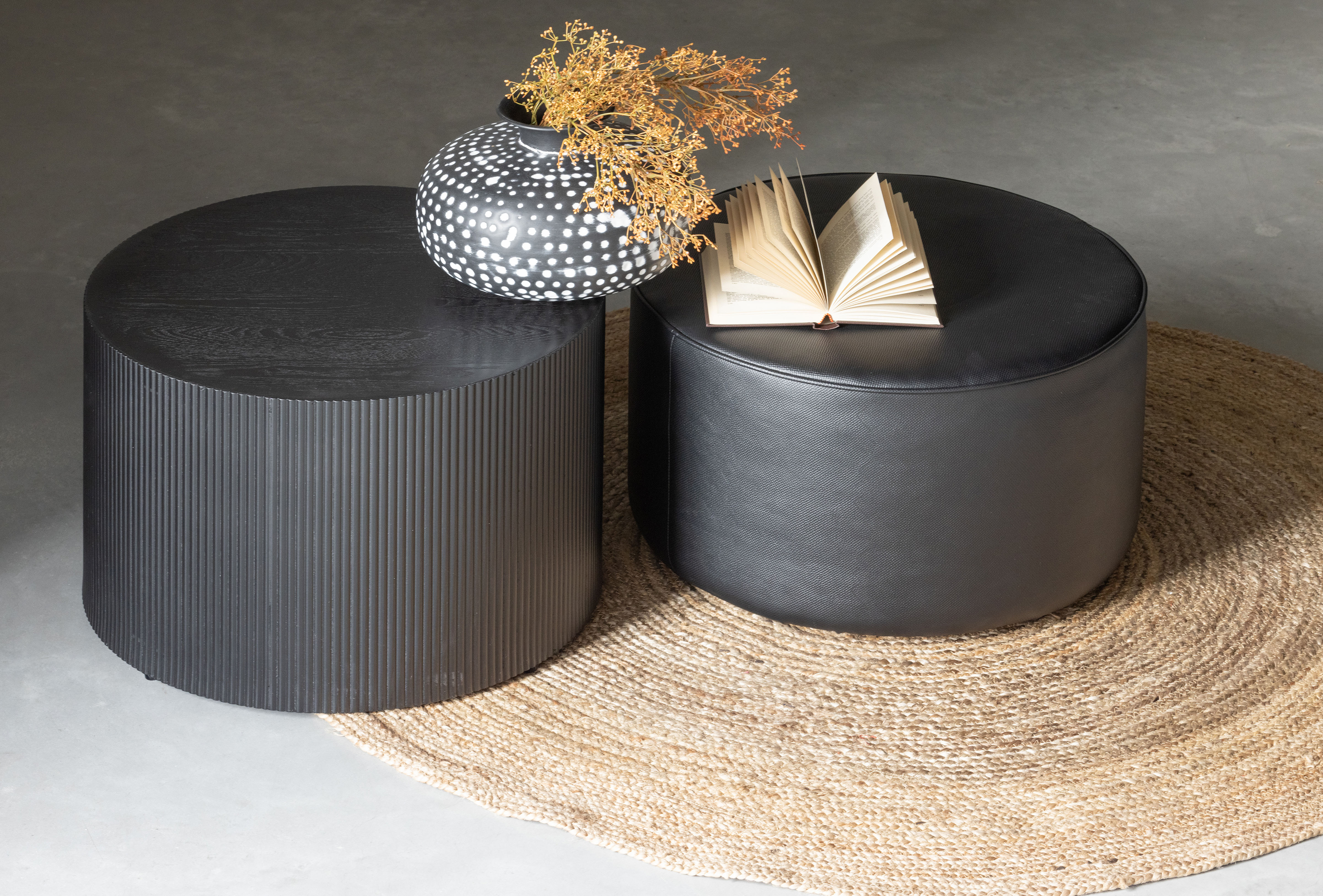 WOOOD Beistelltisch "Sanne aus lackiertem MDF, rund und hohl Ø60x40 cm" Tragkraft 20 kg, Wandstärke 1 cm, Unterseite geschlossen