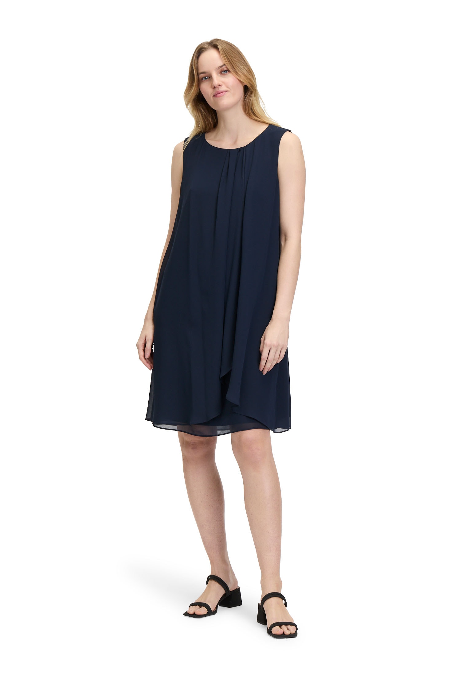 Betty&Co Chiffonkleid »Betty & Co Chiffonkleid im Layer Look«, Form