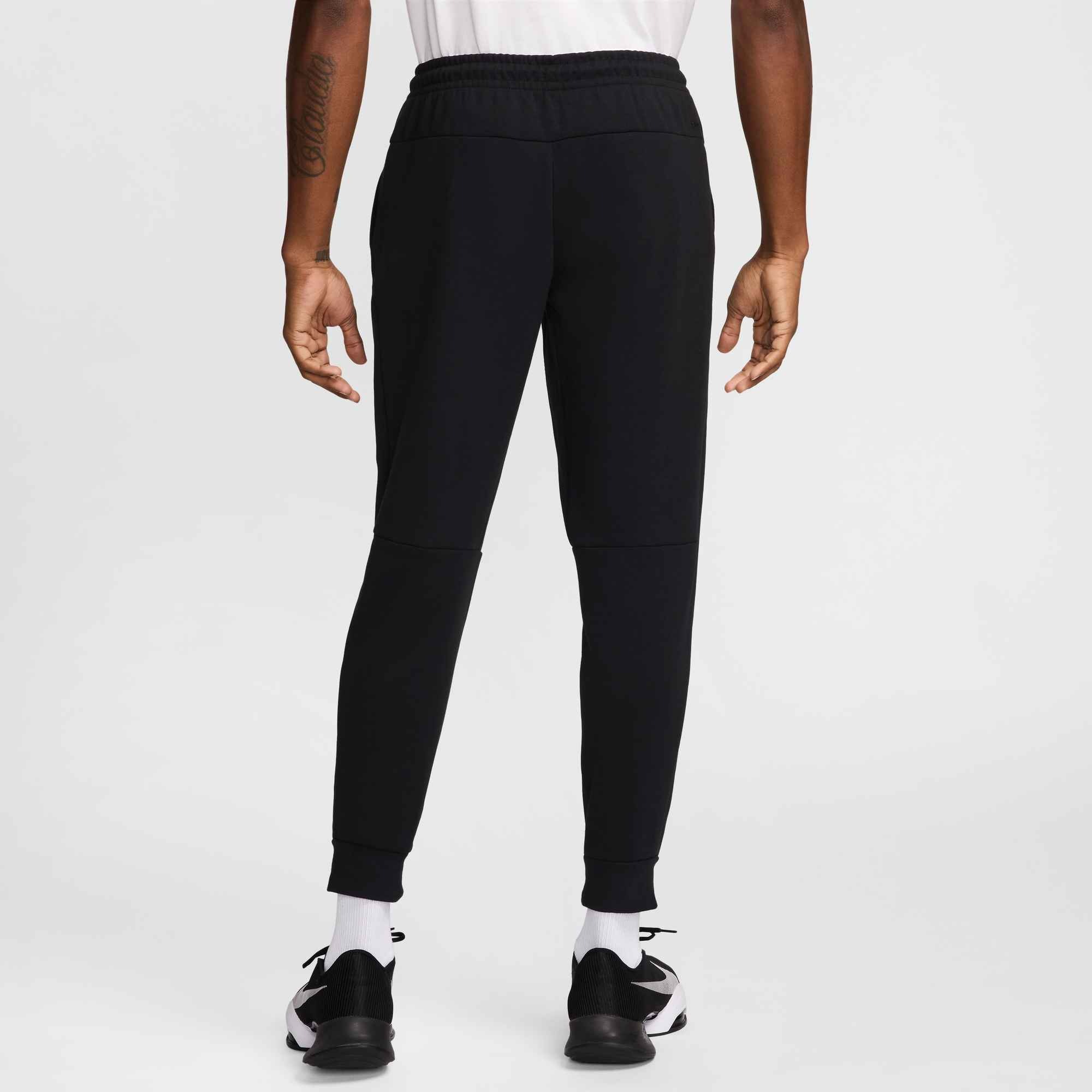 Nike Sporthose "M NK DF UV PRIMARY JOGGER PANT" aus weichem Premium-Strickm günstig online kaufen