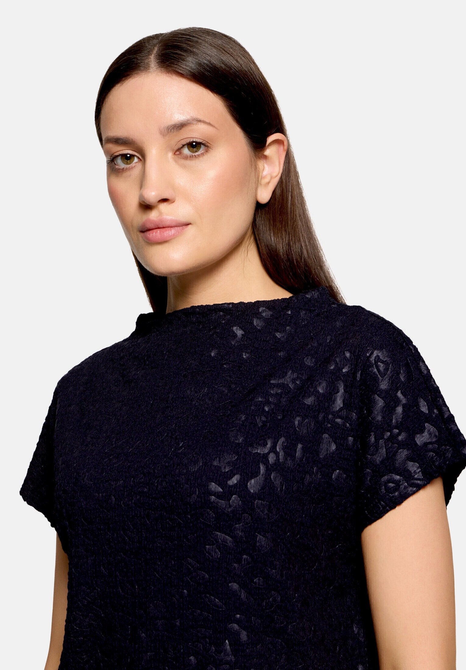 Betty Barclay Kurzarmshirt »Damen mit hohem Kragen« 1