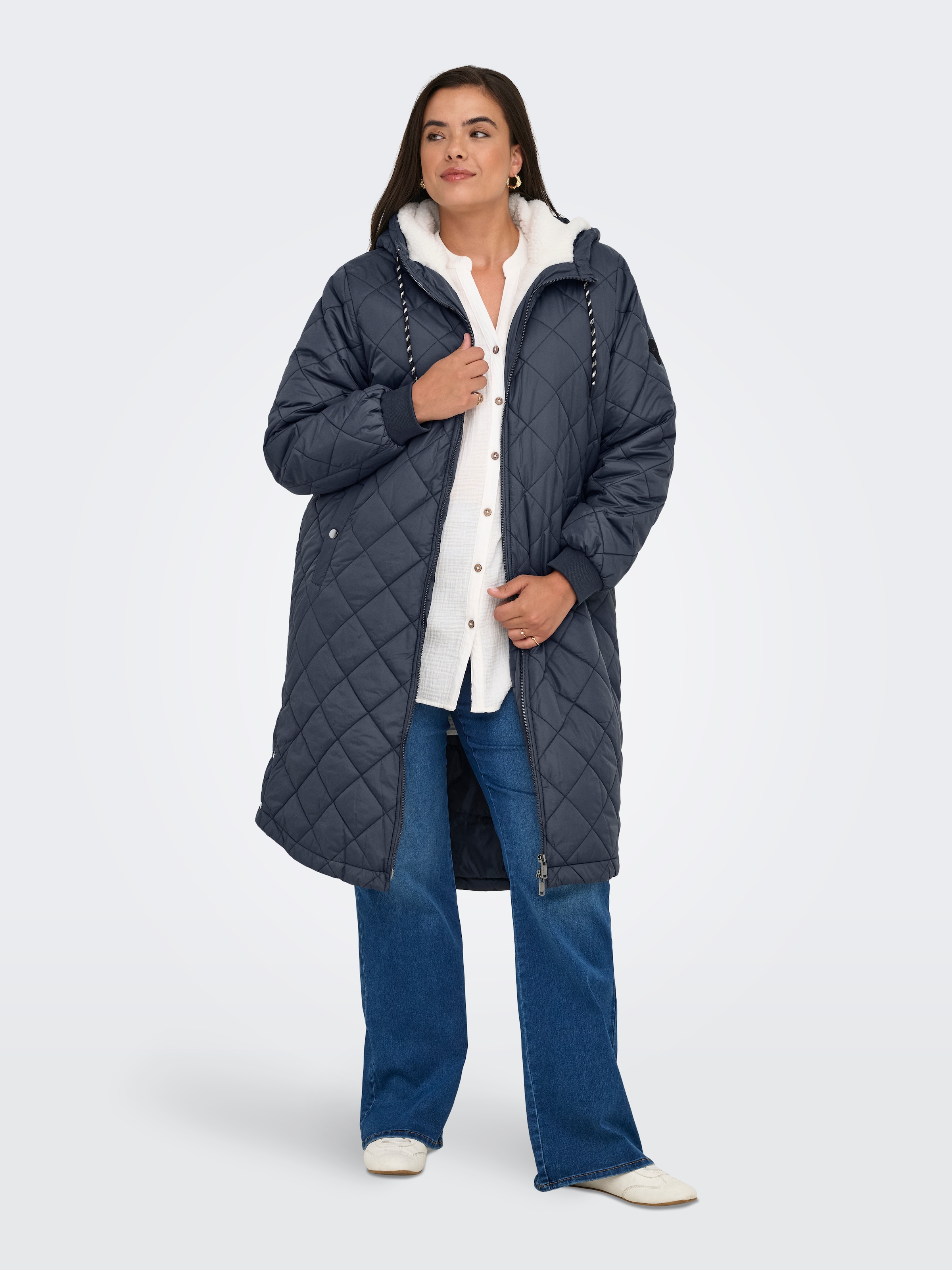 ONLY CARMAKOMA Steppmantel »CARNEWSANDY QUILT COAT CC OTW«