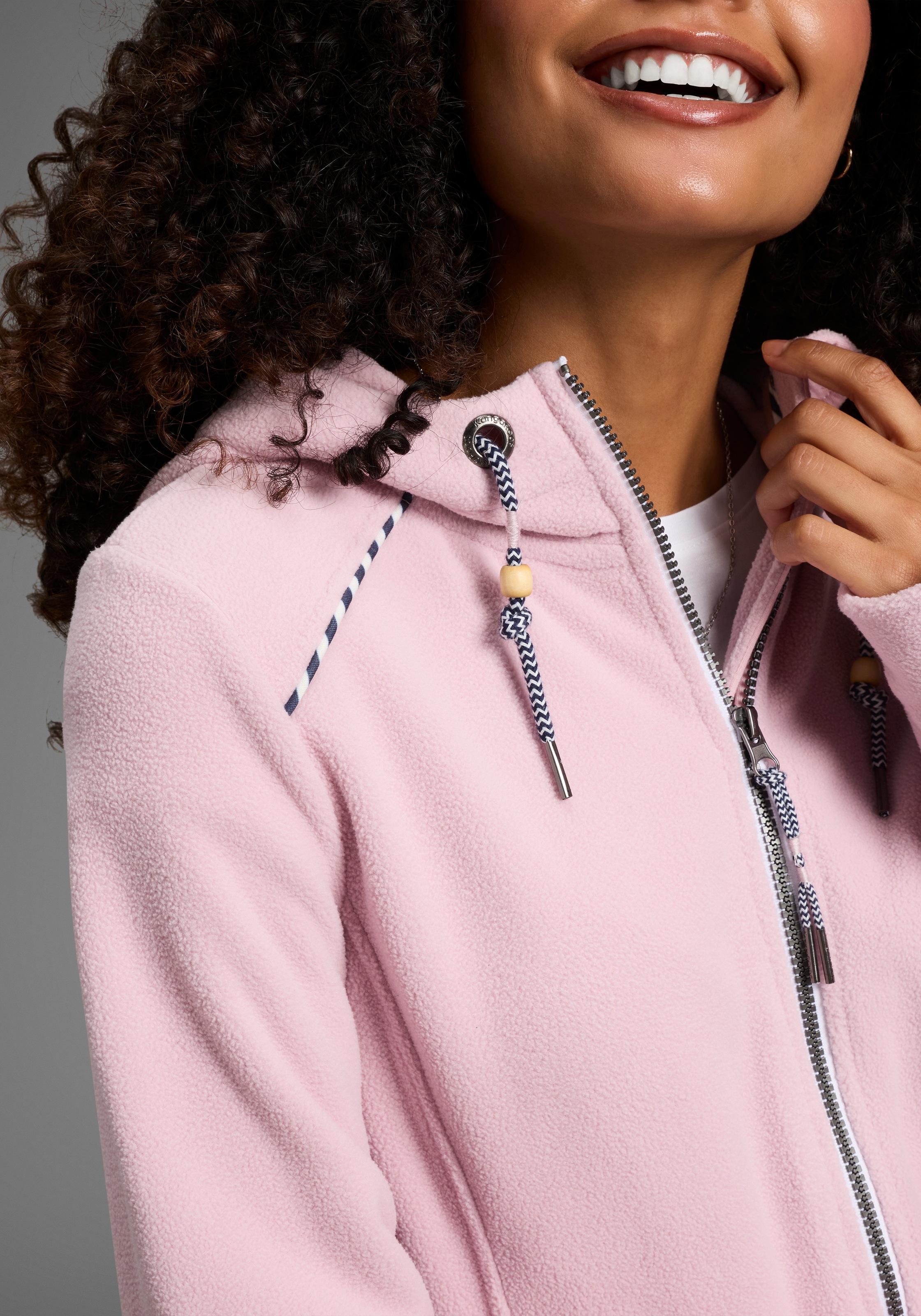 KangaROOS Fleecejacke mit Kapuze figurbetonte Passform, mit Kapuze und Kord günstig online kaufen