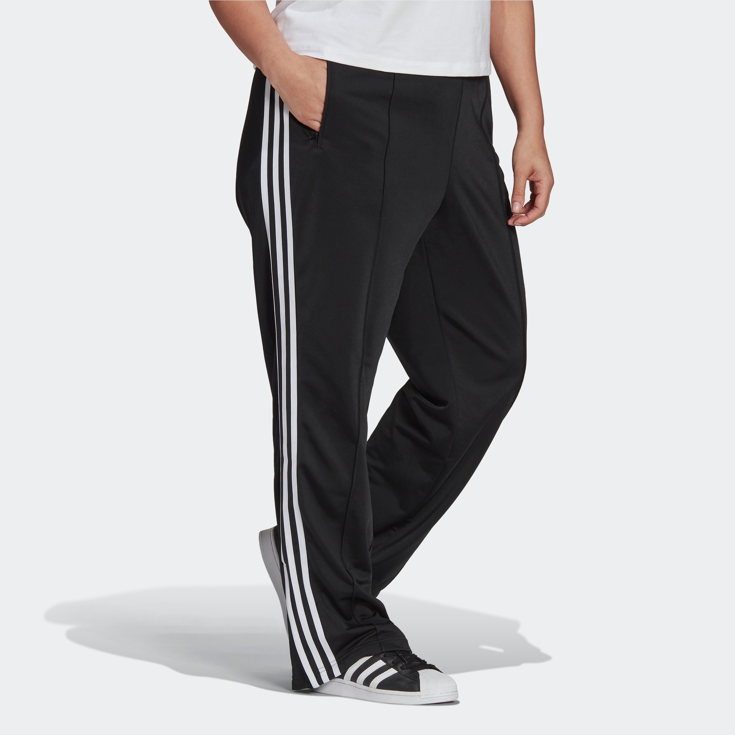 Adidas originals track pants. Adidas trefoil pants. Adidas track pant originals женские. Брюки спортивные adidas originals track pant. Штаны adidas originals.