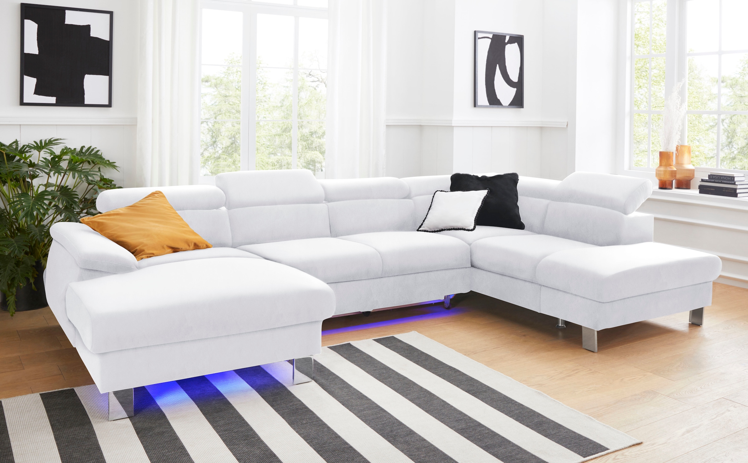 COTTA Wohnlandschaft "Komaris U-Form, B: 320 cm" mit Kopfteilverstellung, optional Schlaffunktion, Bettkasten & Licht