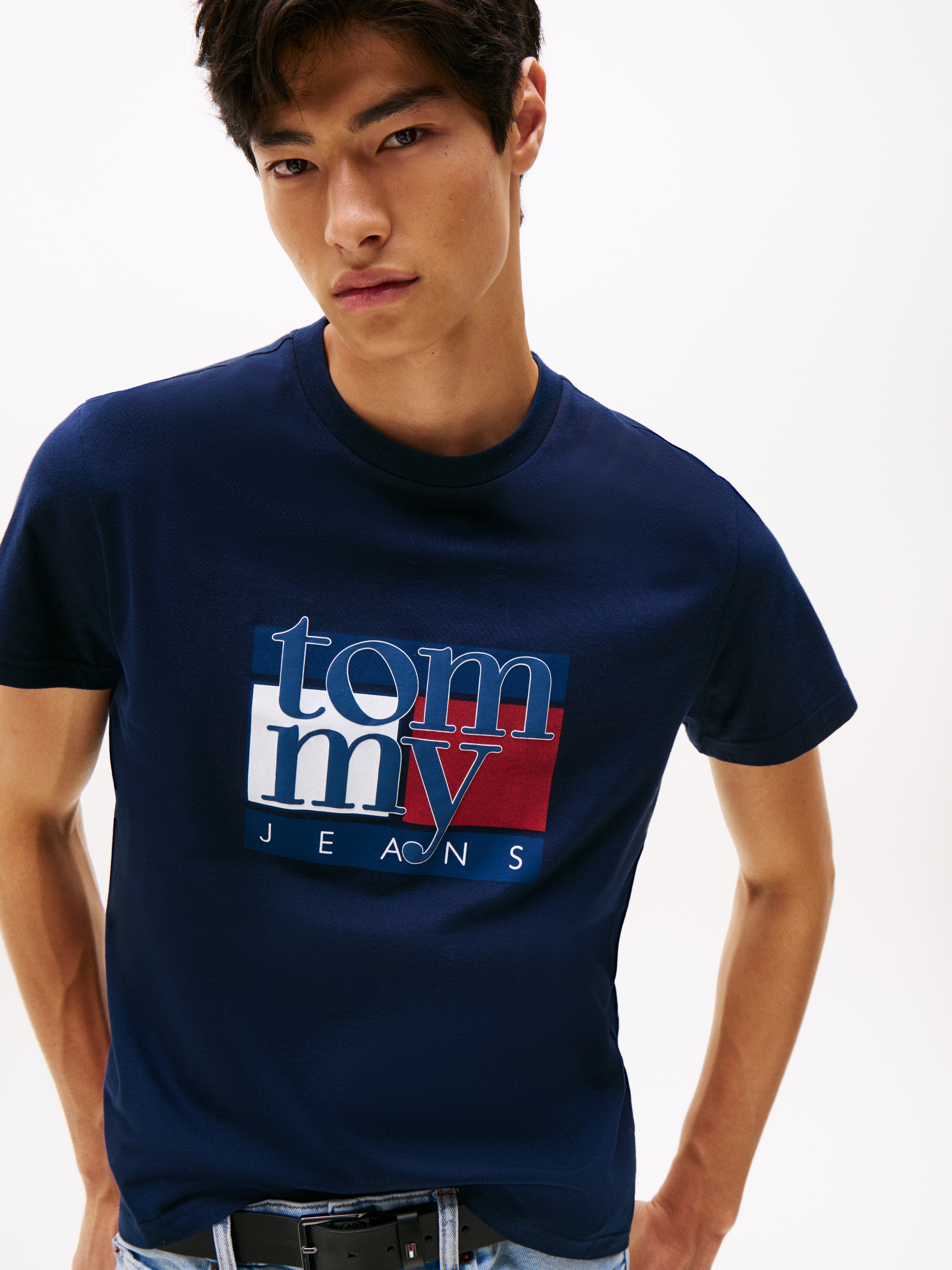 Tommy Jeans T-Shirt "TJM RWB FLAG TEE EXT", Slim fit, mit Rundhals günstig online kaufen