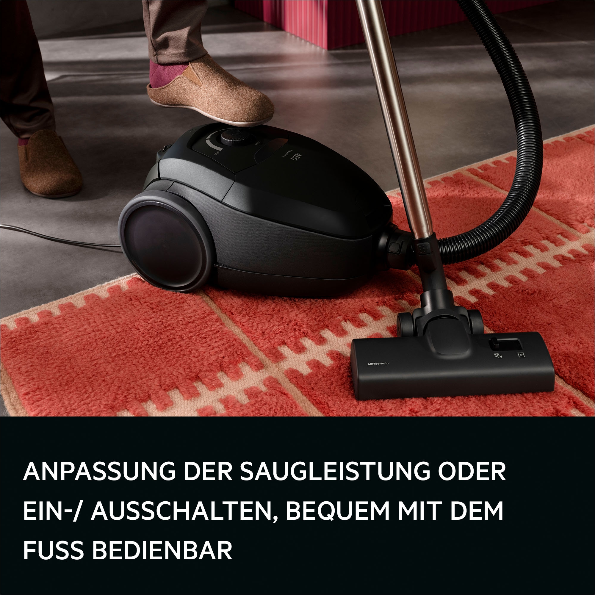 AEG Bodenstaubsauger »VX83-2EBR« 750 W mit Beutel Leise 64 dB & kraftvolle Reinigung mit HEPA auf Hart‑ & Teppichböden