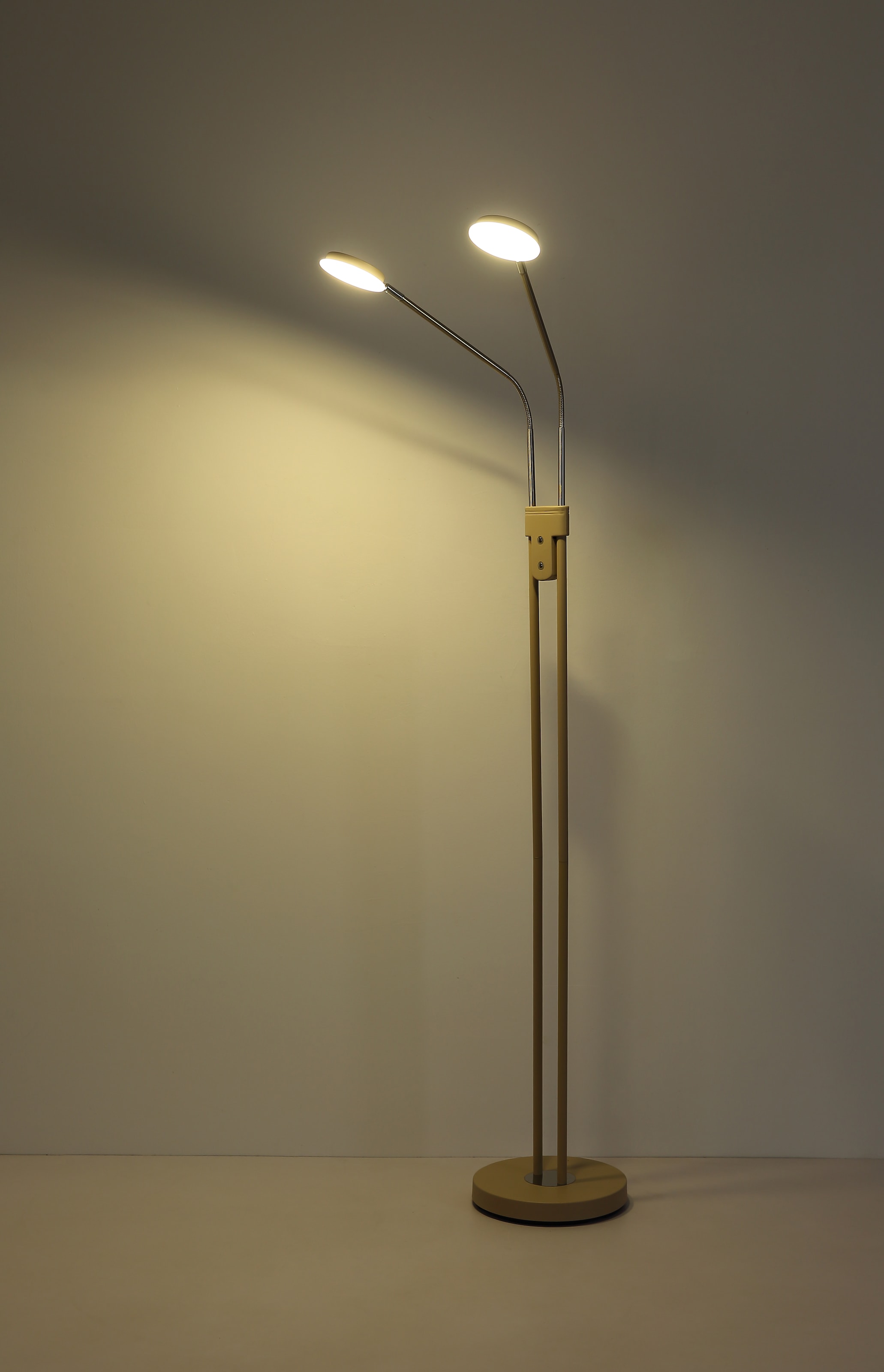 GLOBO LIGHTING Stehlampe »SILVIO« LED-Modul 1 Stk. Stehleuchte mit Touchdimmer, flexibel, modern & komfortabel