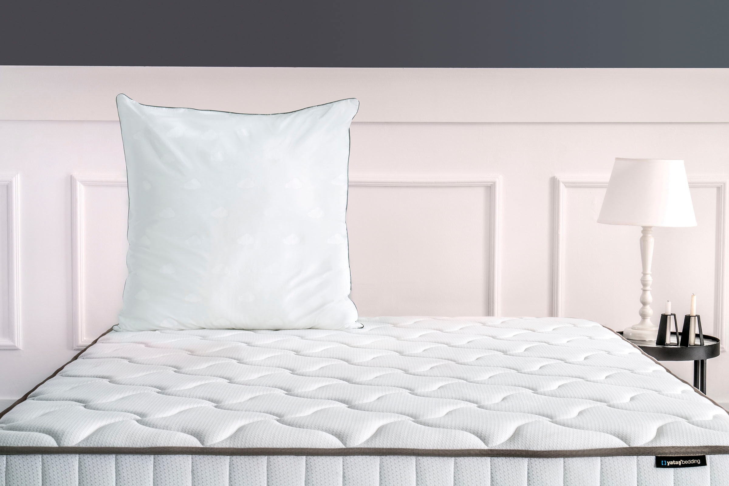 Yatas Bedding Kopfkissen »Quallofil Air, Kopfkissen 80x80 cm«, (1 St.), allergiker geeignet (Hausstauballergiker)