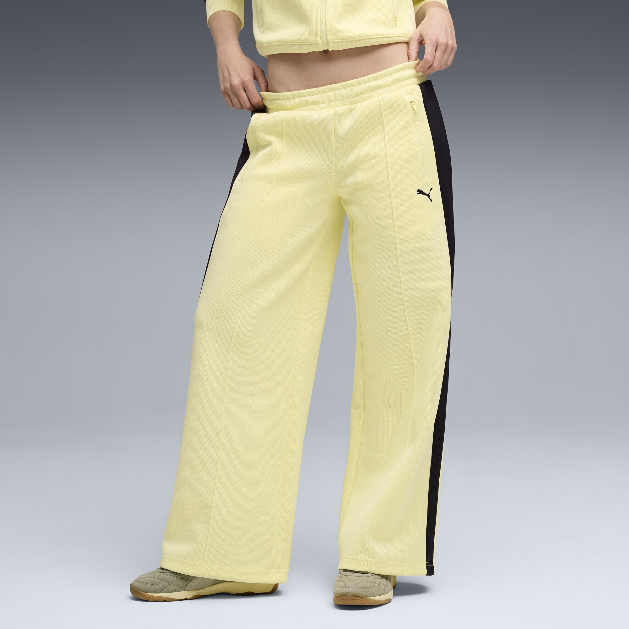 PUMA Sporthose »T7 Trainingshose mit niedrigem Bund Damen«