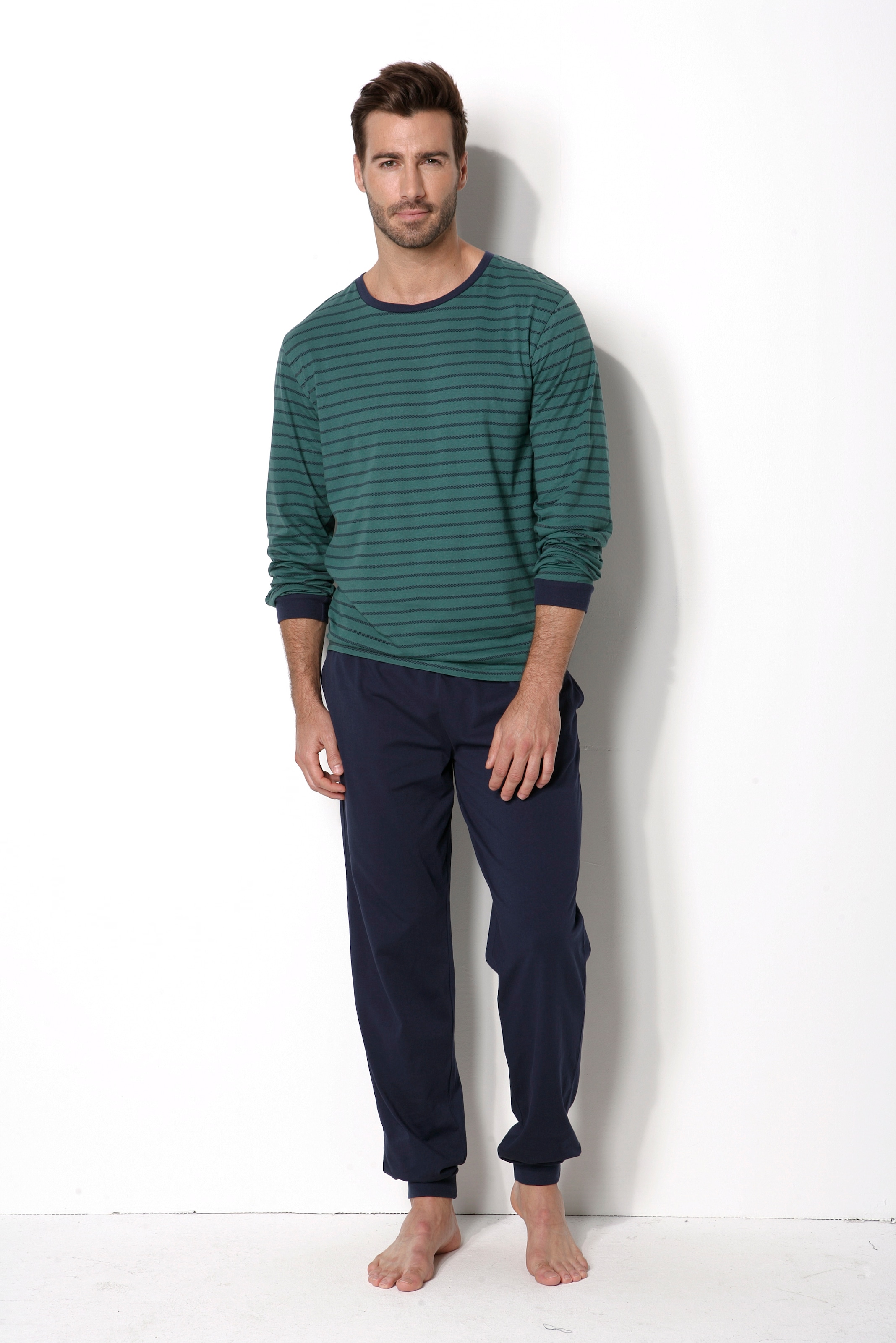 le jogger® Pyjama, (Packung, 4 tlg., 2 Stück), Schlafanazug lang im Streifendesign