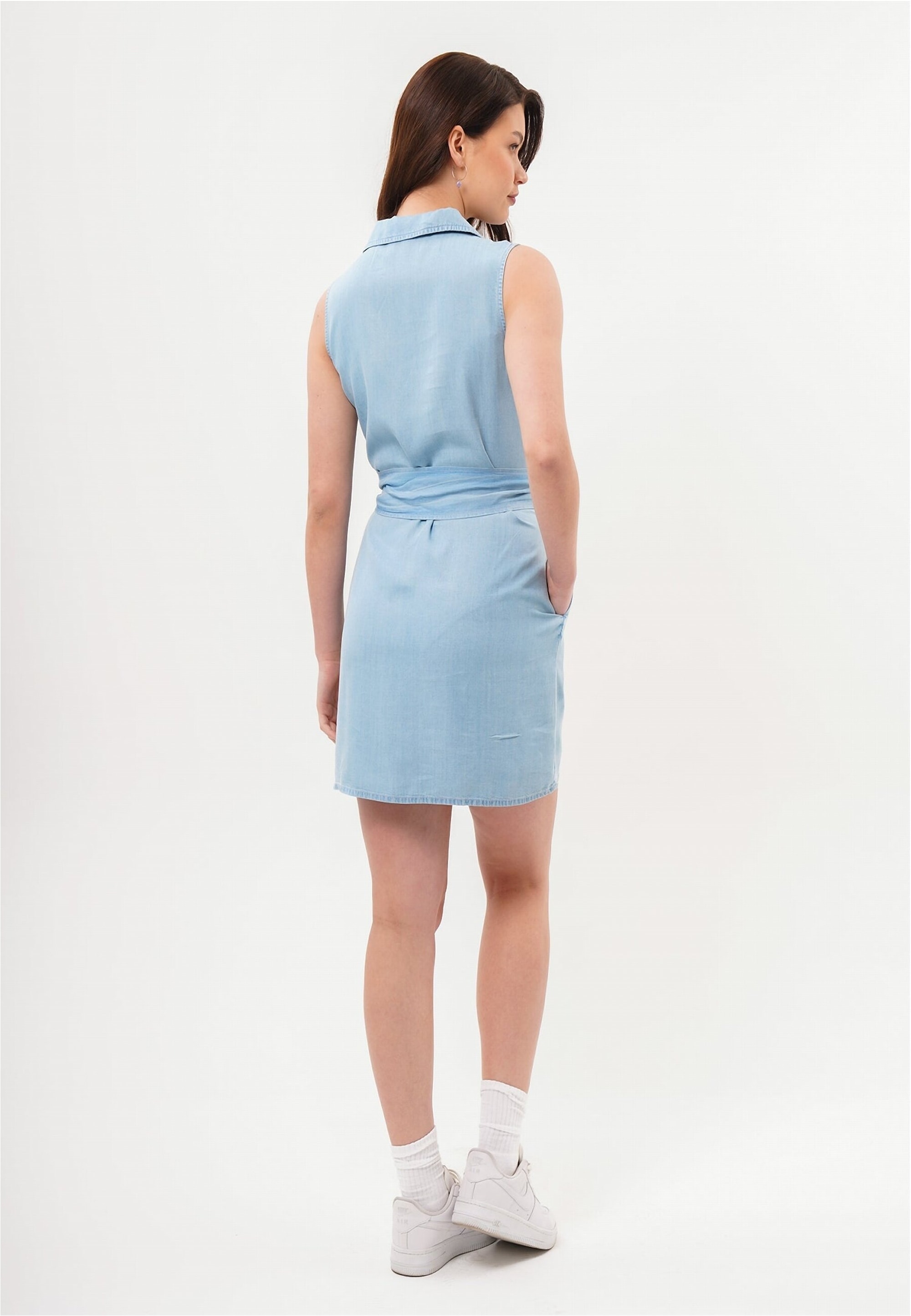 freshlions Sommerkleid »Feelija«, mit stilvollem Bindeband