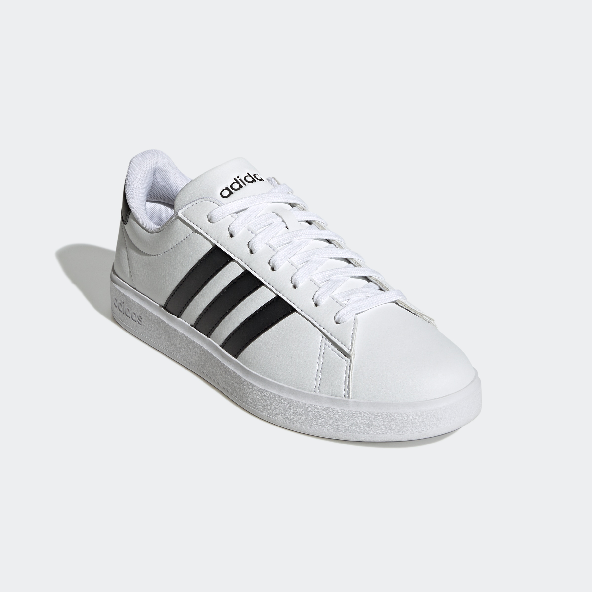 adidas Sportswear Sneaker »GRAND COURT CLOUDFOAM COMFORT«, Design auf den Spuren des adidas Superstar