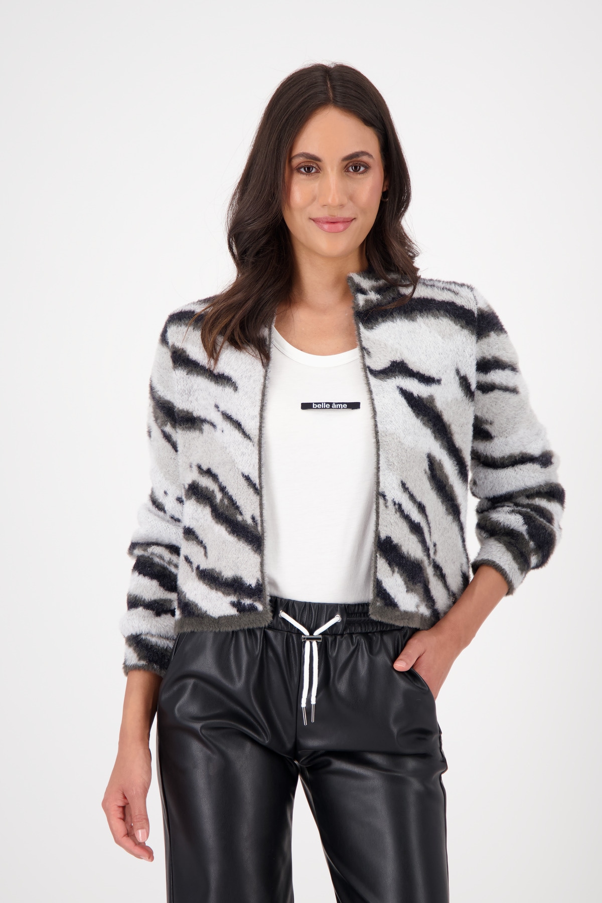 Monari Strickjacke "Jacke Strick Tiger allover", Mit Rundhalsausschnitt günstig online kaufen