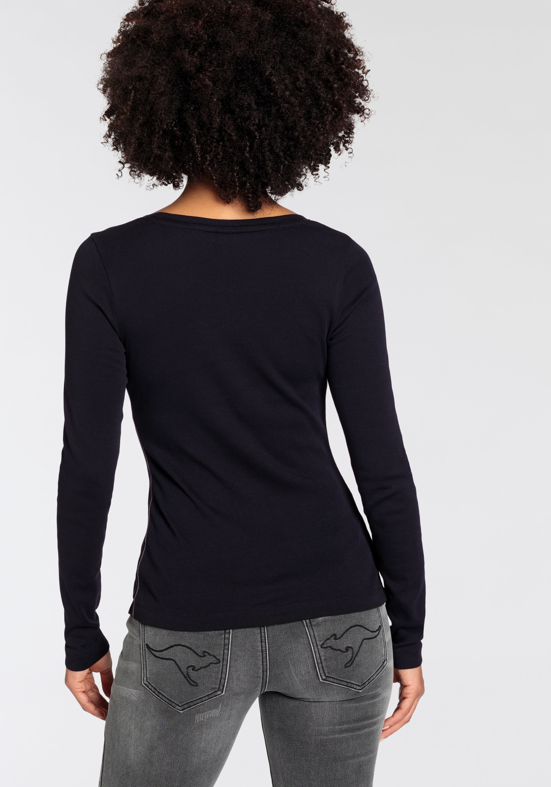 KangaROOS Longsleeve, Langarm, sehr figurbetont, aus Rippware, aus 100% Baumwolle