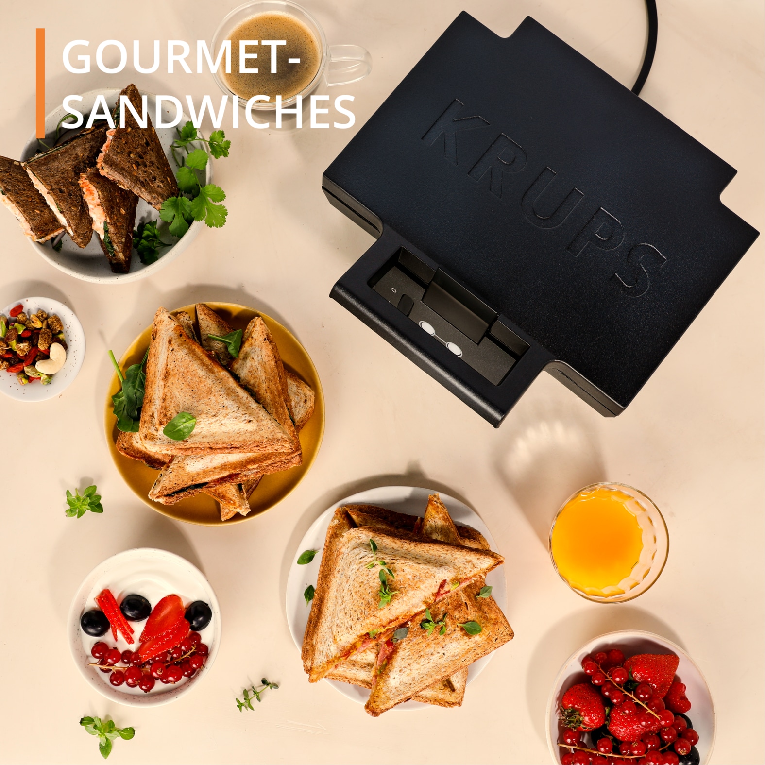 Krups Sandwichmaker »Iconic Muschelform mit elegantem Design, Keramik-Antihaftbeschichtung«, 850 W, extra-tiefe Platten, Maße: 23,4 x 26,5 x 10,8 cm, FDK462
