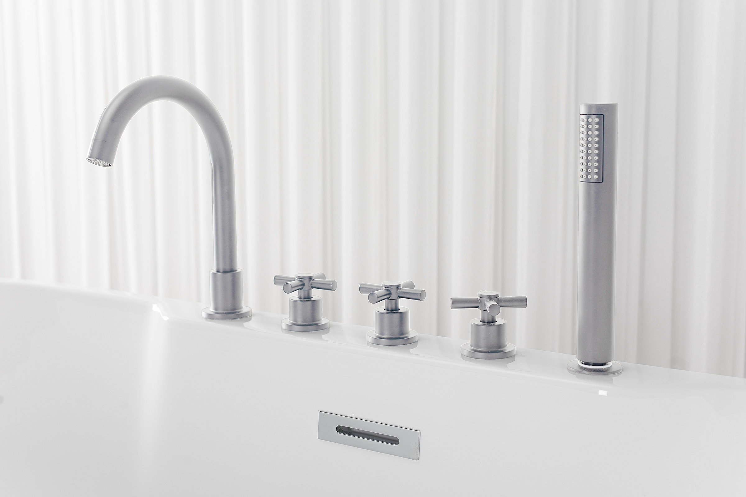 Sanotechnik Badewanne »ARUBA«, 170x75x58 cm, inklusive chromfarbener Armatur