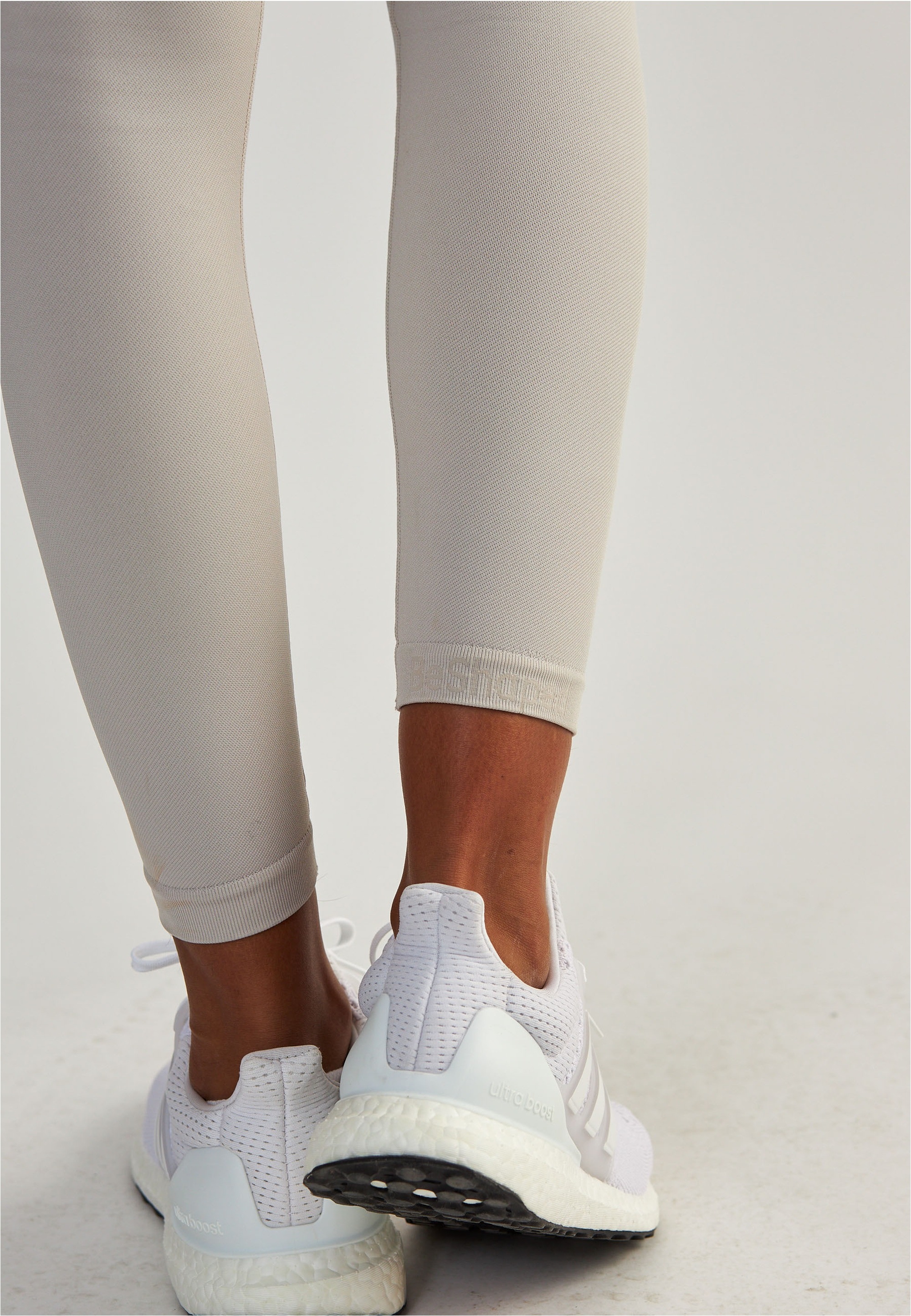 BeShaped Sporthose »Lift Me Up«, (1 tlg.), mit atmungsaktiver Eigenschaft
