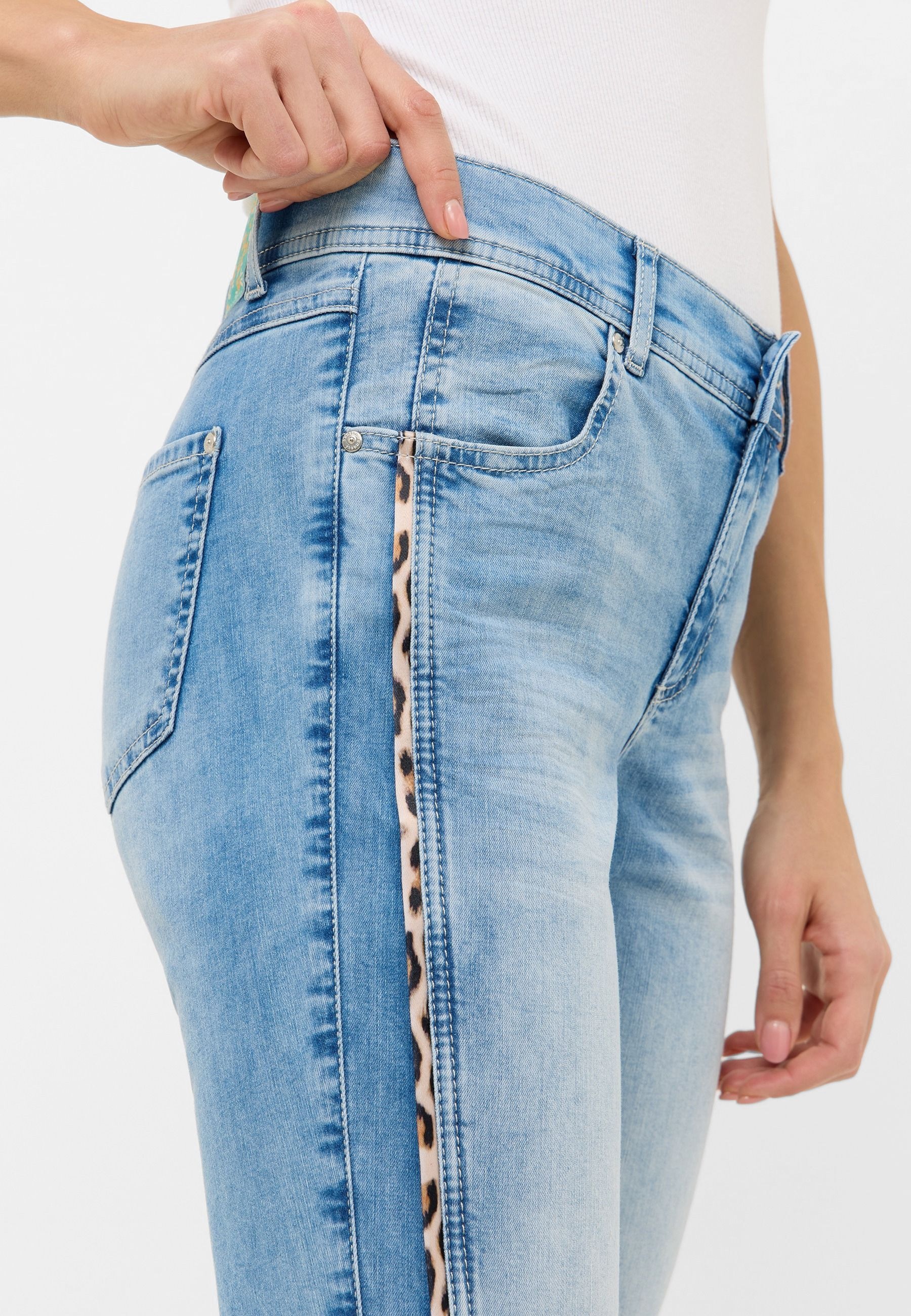 AENGELS Bequeme Jeans »AENGELS Ornella Detail Fringe«