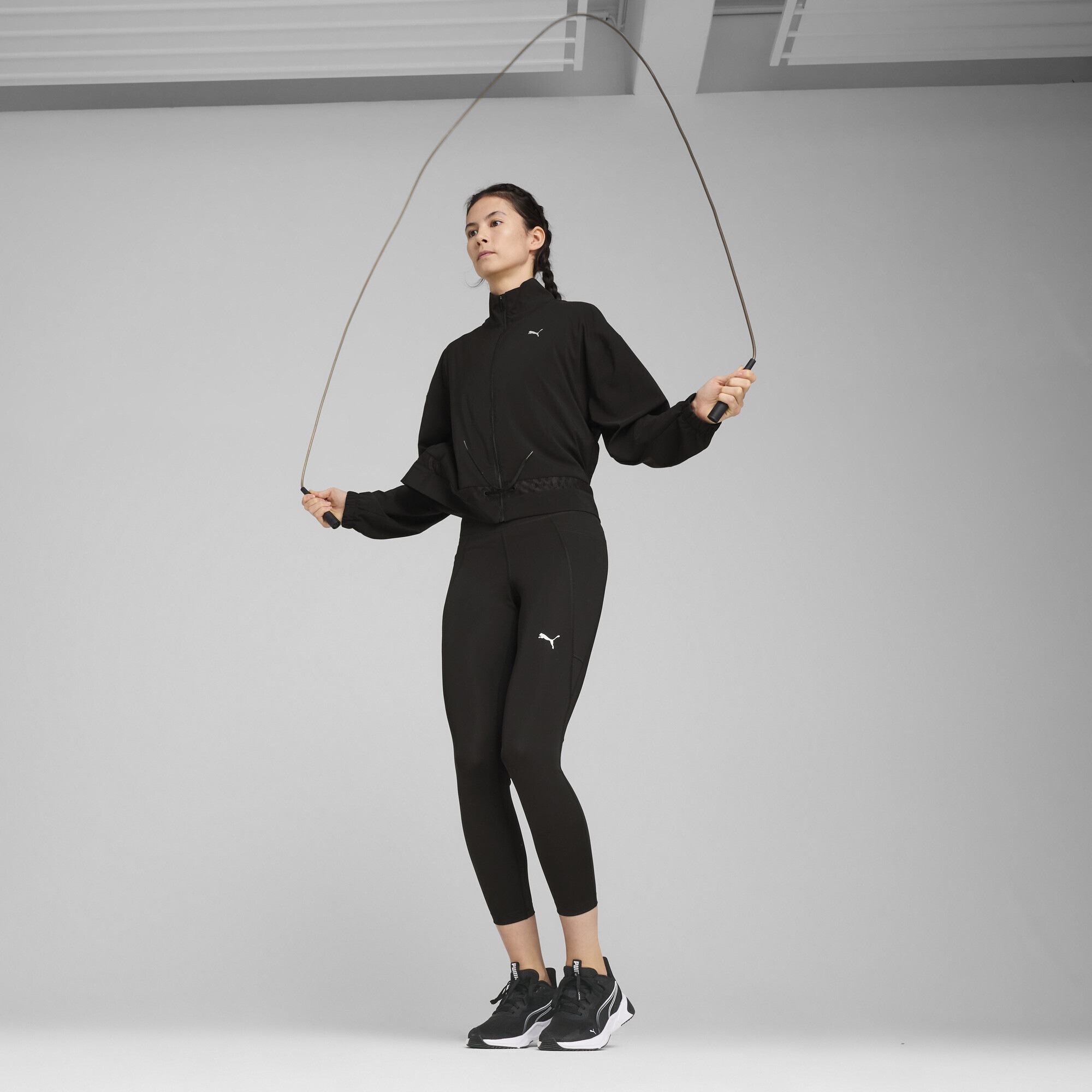 PUMA Trainingsjacke »LACE Gewebte Jacke Damen«