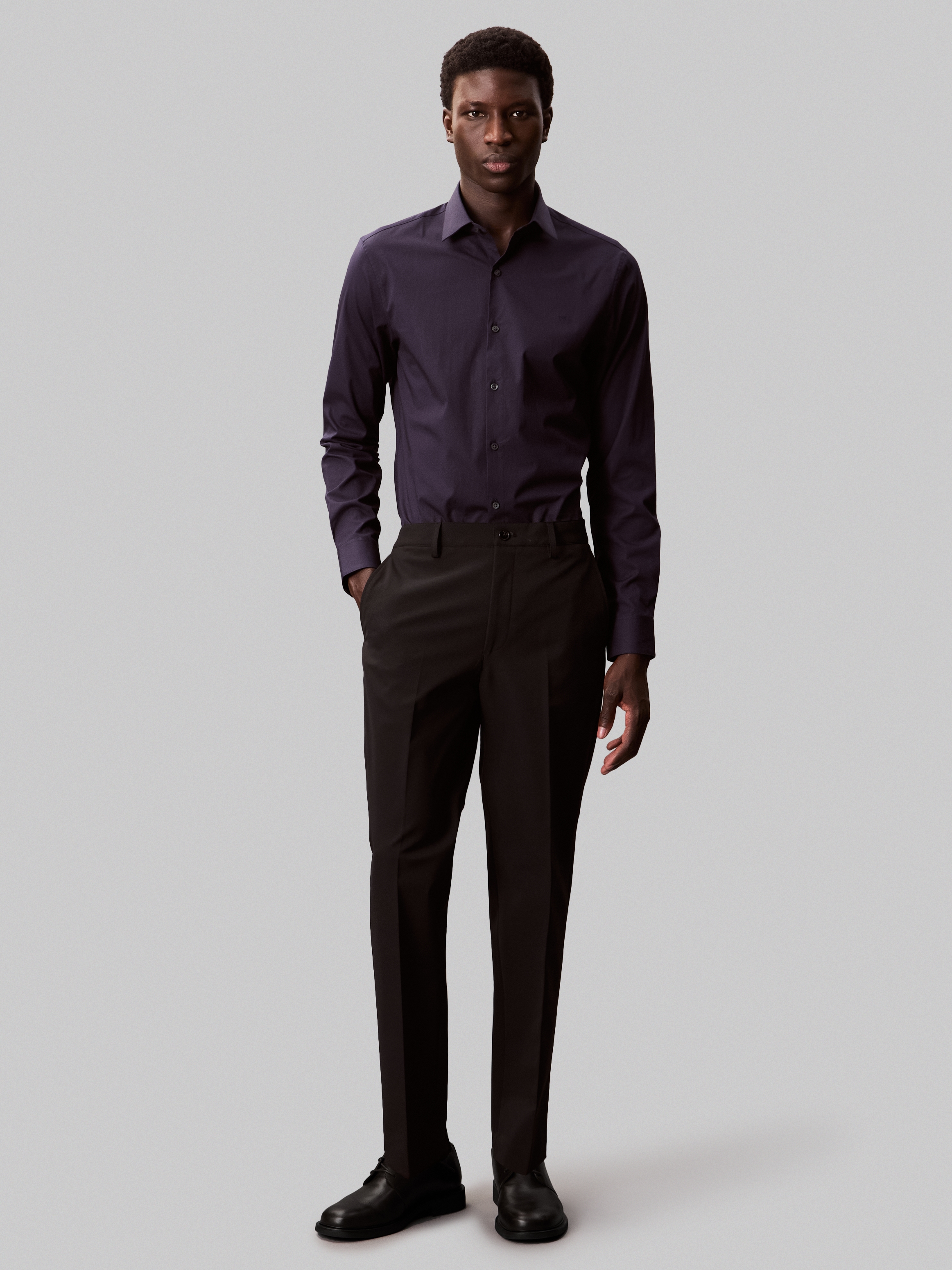 Calvin Klein Businesshemd »SLIM ESNTL POPLIN NOS STR SLD«, Mit Monogramm-Stickerei
