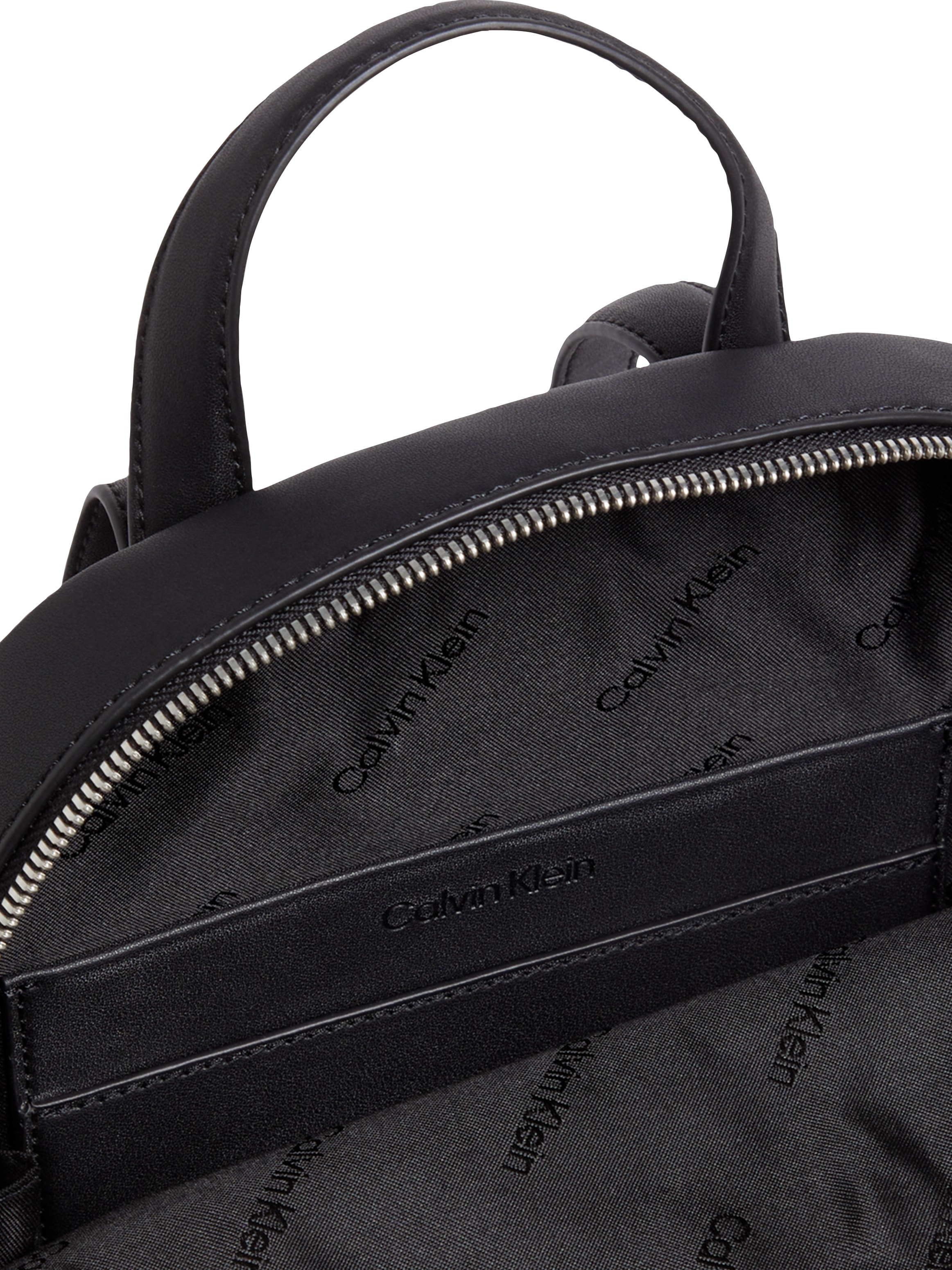 Calvin Klein Freizeitrucksack »CK MUST DOME BACKPACK«, Cityrucksack, Damen-Rucksack, Casual-Rucksack mit Logo-Schriftzug
