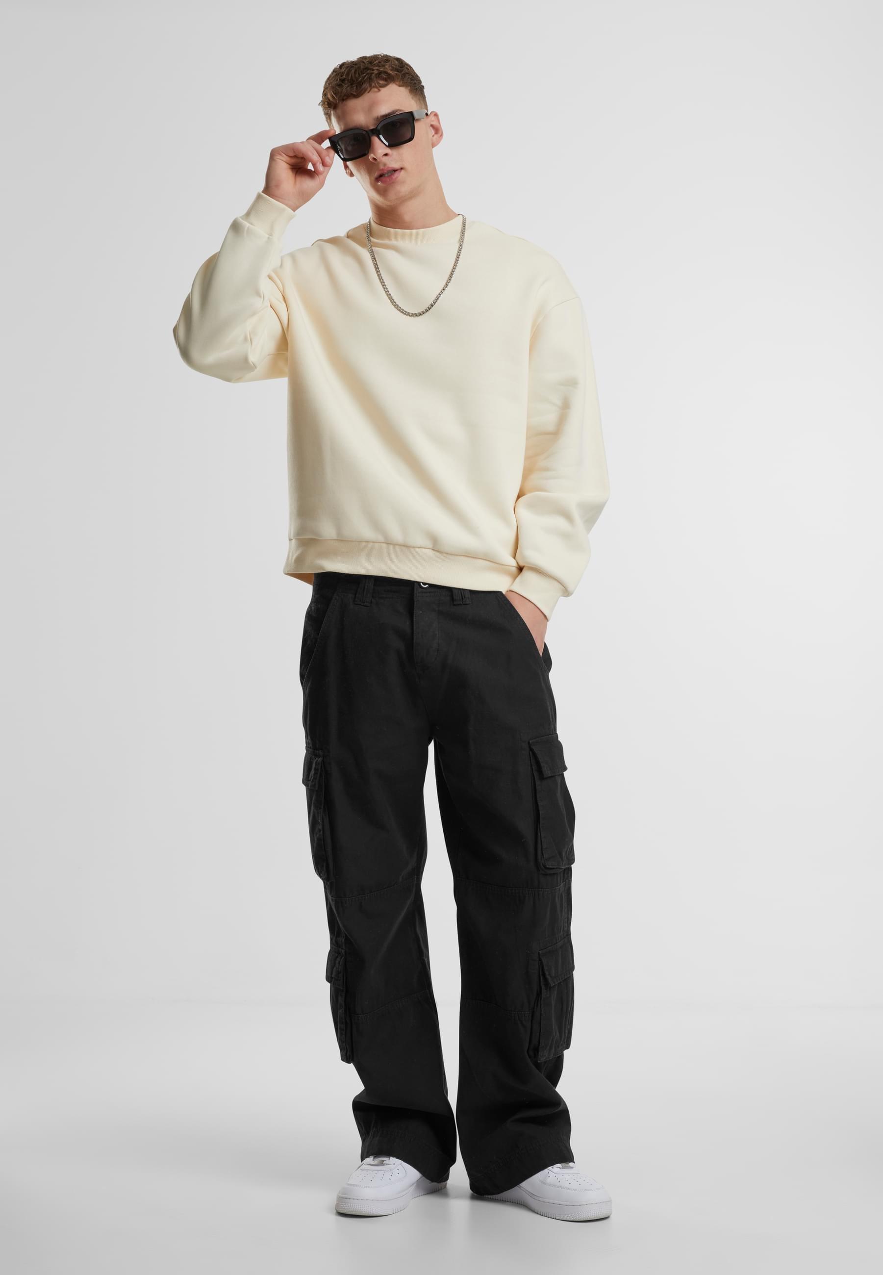 URBAN CLASSICS Rundhalspullover »Urban Classics Fluffy Crewneck«, (1 tlg.)