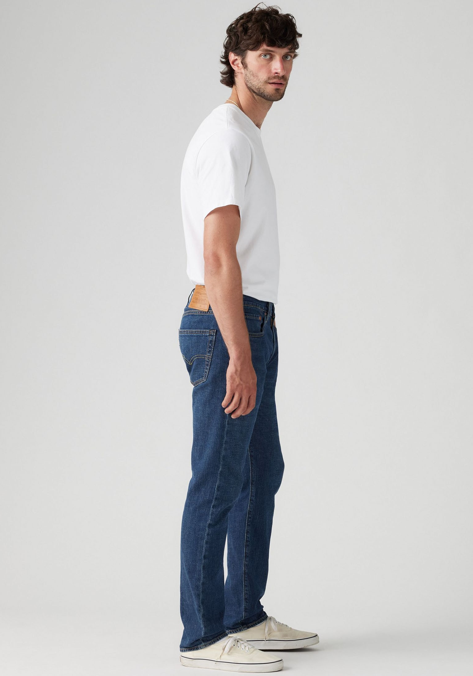 Levi's® Tapered-fit-Jeans »502 TAPER«, in elegantem, modernem Stil