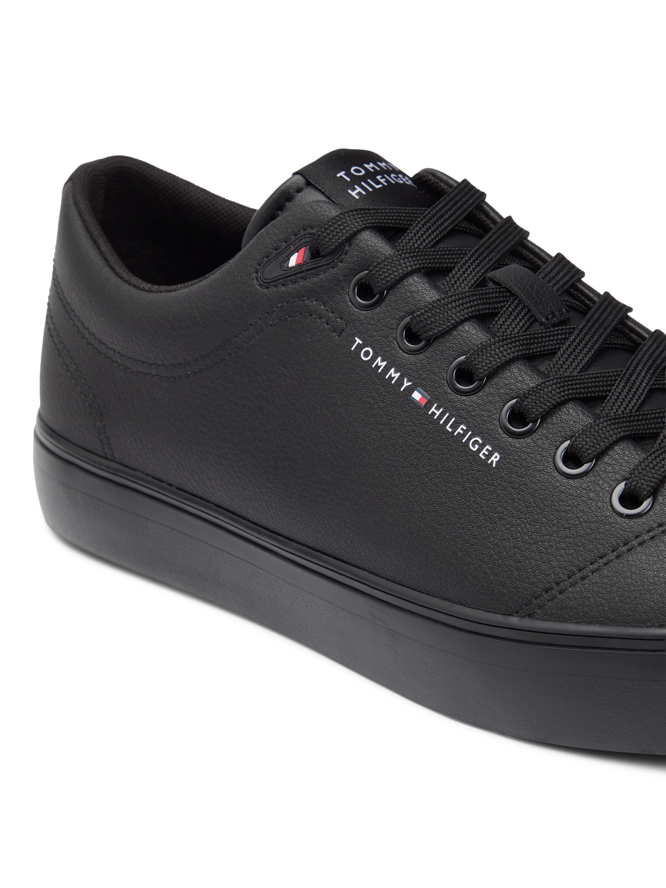 Tommy Hilfiger Sneaker "TH HI VULC CORE LOW LTH II ESS", Freizeitschuh, Hal günstig online kaufen