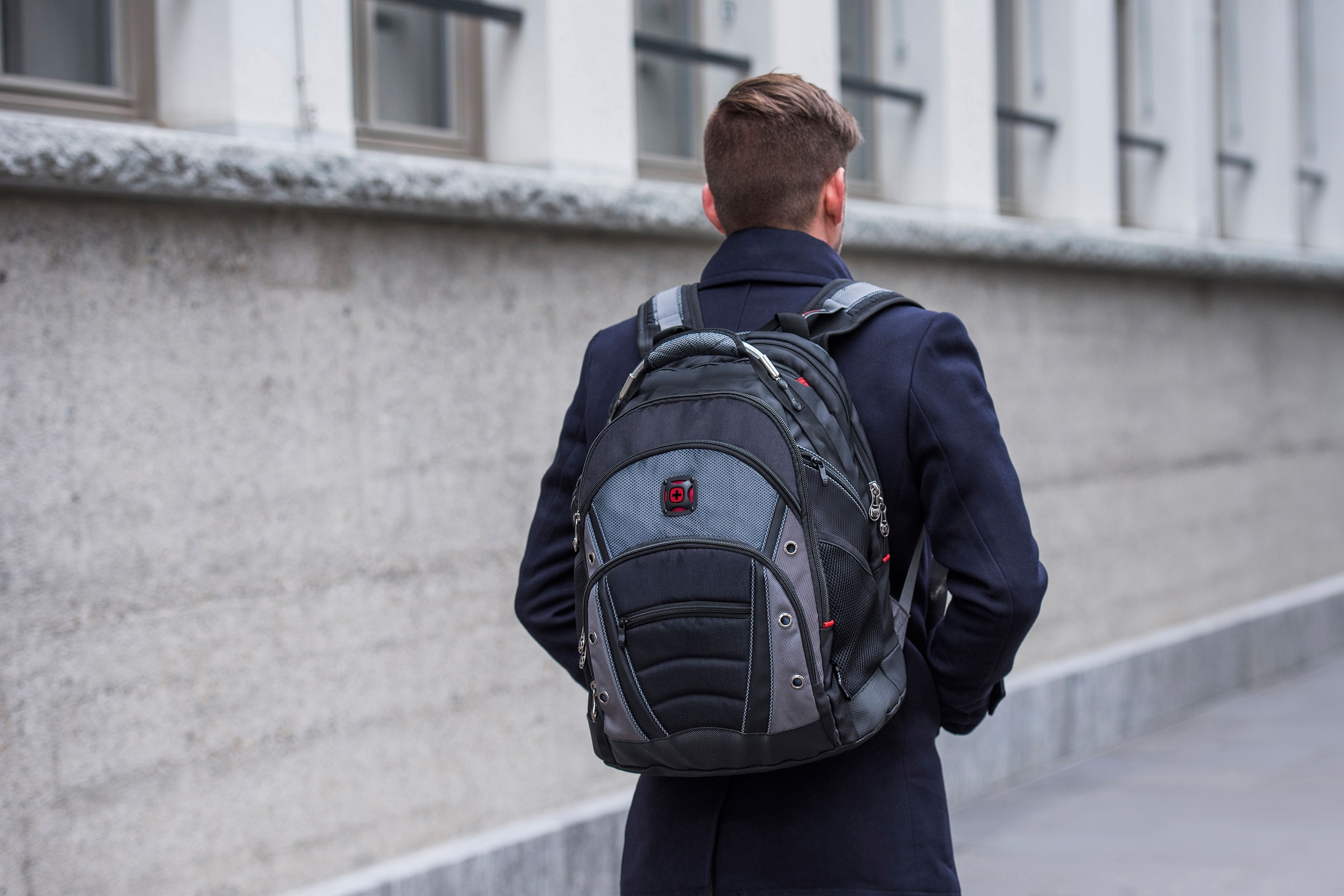 Wenger Laptoprucksack »Synergy, schwarz/grau«, für Laptops bis 16 Zoll