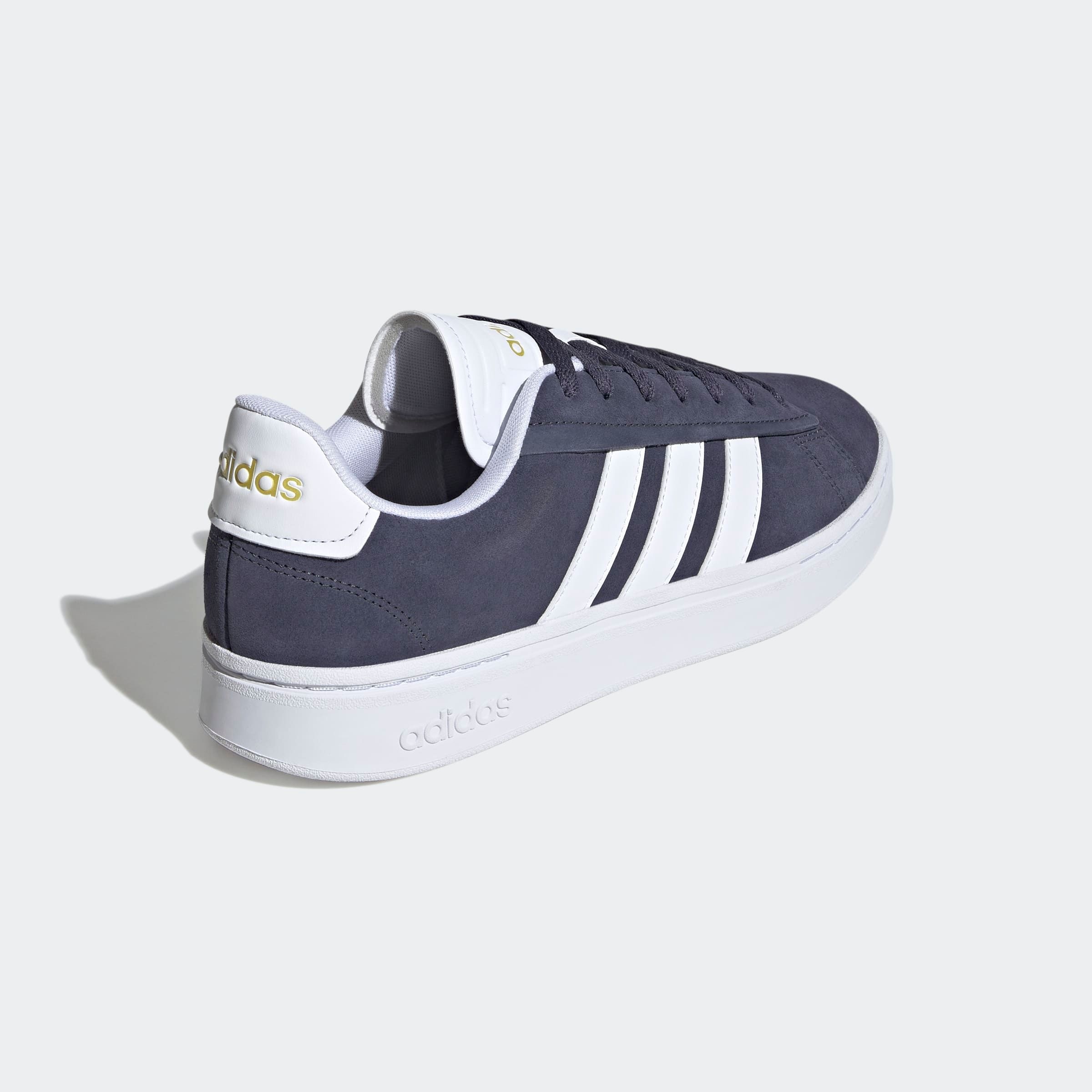 adidas Sportswear Sneaker »GRAND COURT ALPHA«, Design auf den Spuren des adidas Campus