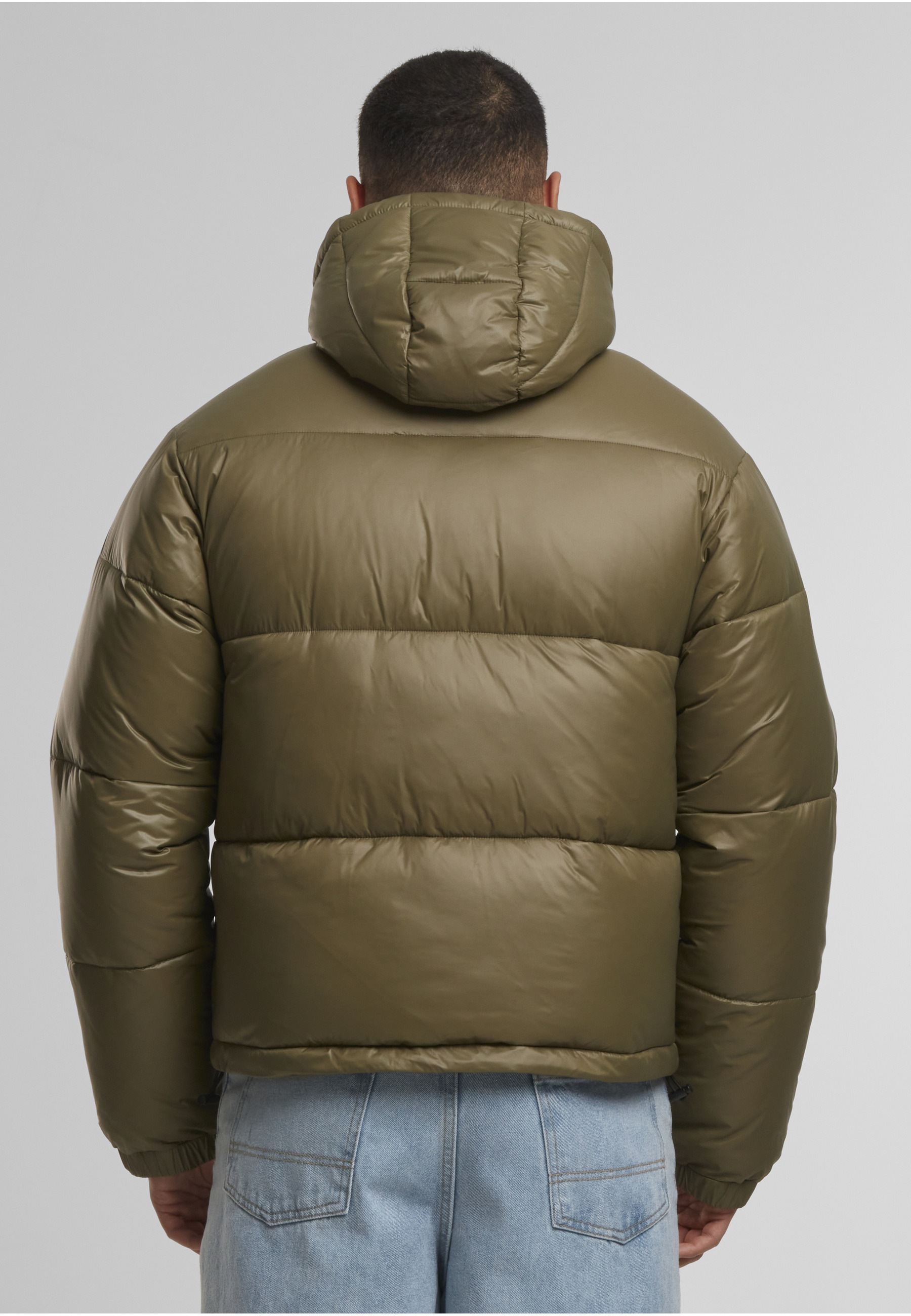 URBAN CLASSICS Winterjacke »Urban Classics Shiny Puffer Jacket With Hood« 1 Stk. tlg. mit Kapuze