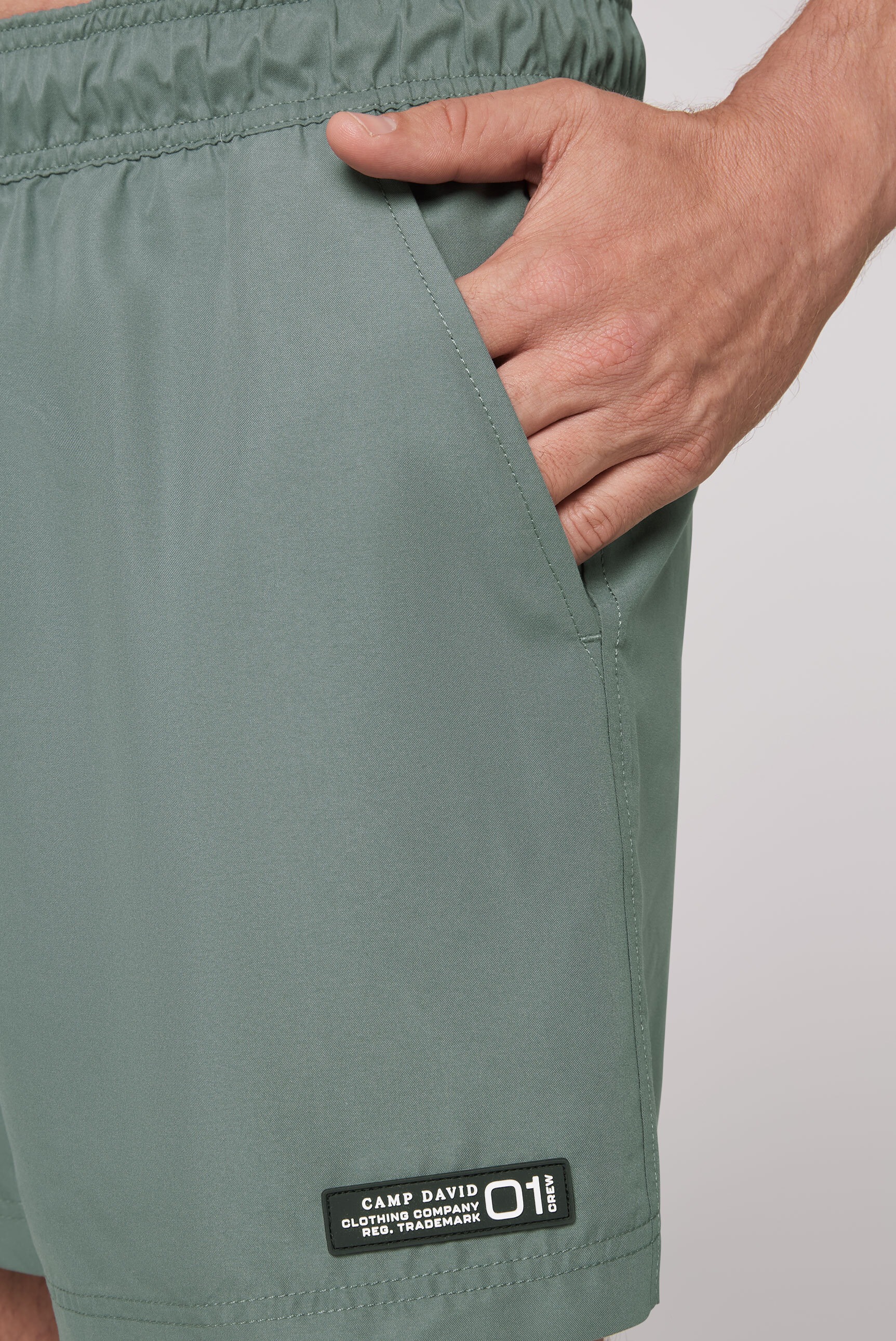 CAMP DAVID Badeshorts, mit Einschubtaschen