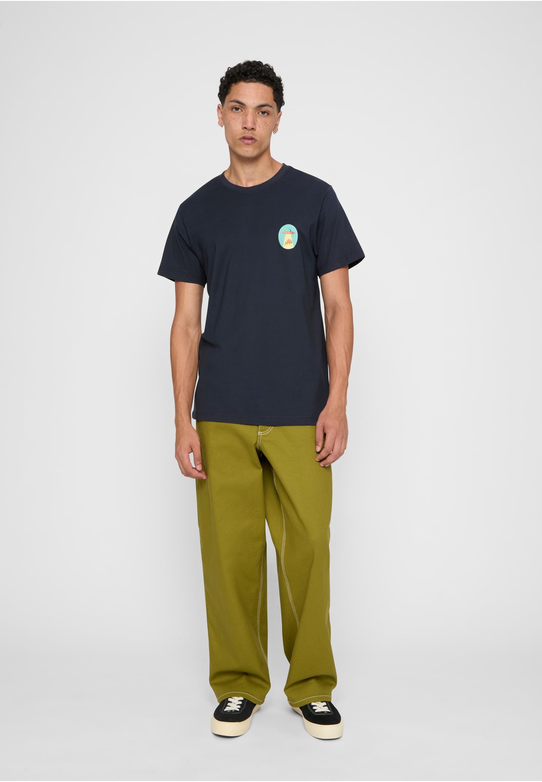 MisterTee T-Shirt »MisterTee Herren Ufo Pizza Tee«, (1 tlg.)