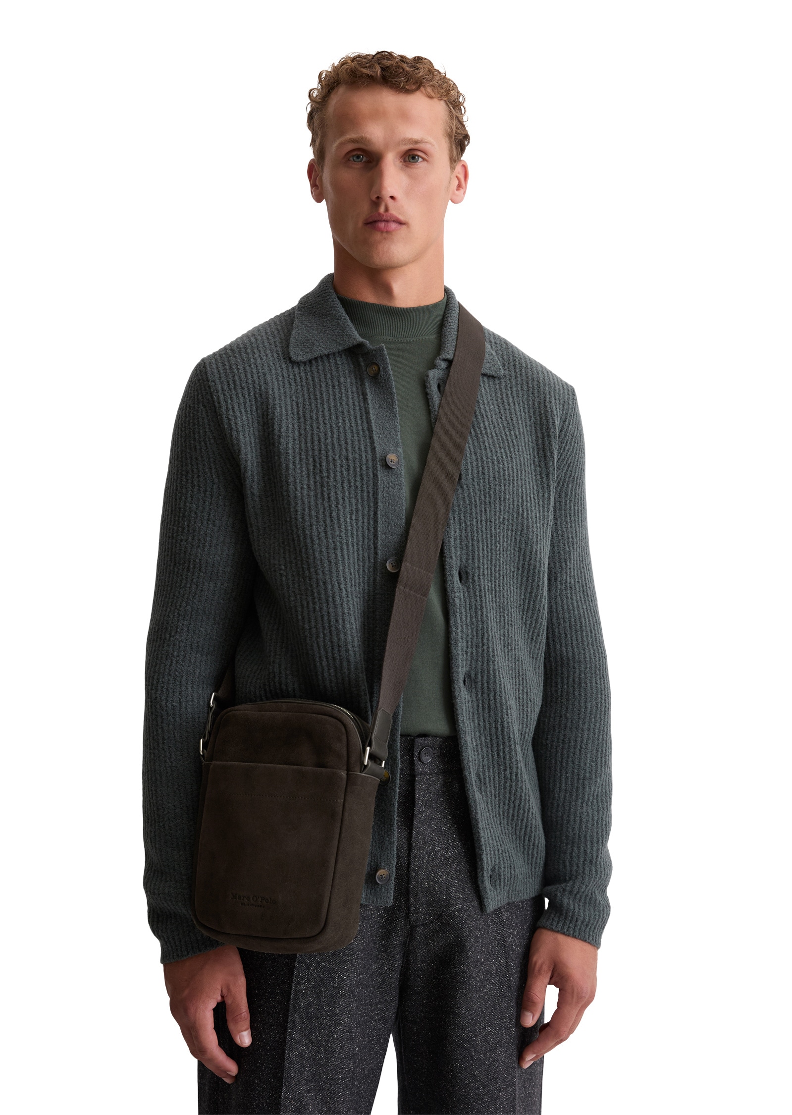 Marc O'Polo Umhängetasche »aus hochwertigem Veloursleder«