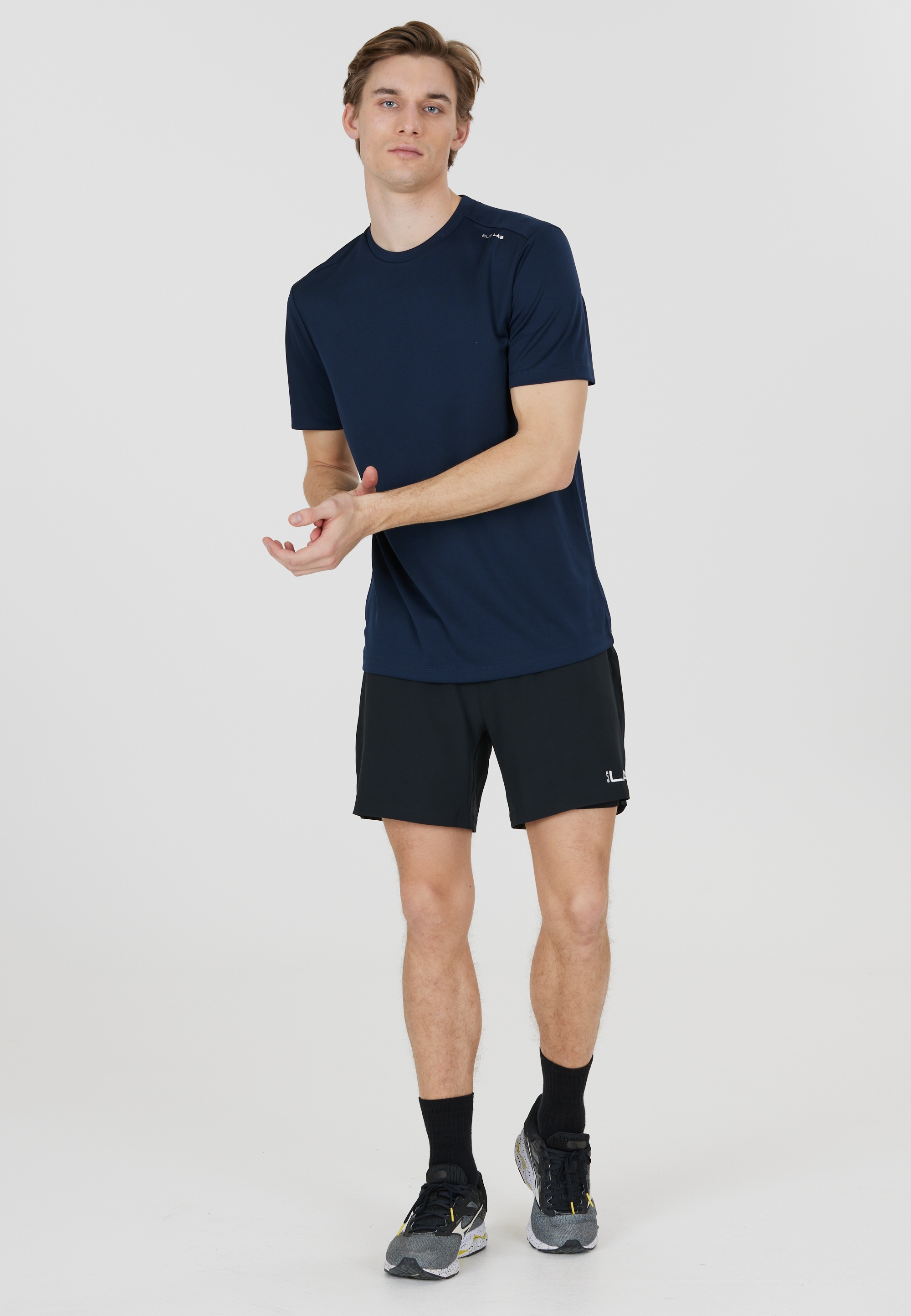ELITE LAB Shorts »Core«, mit enganliegender Innentight