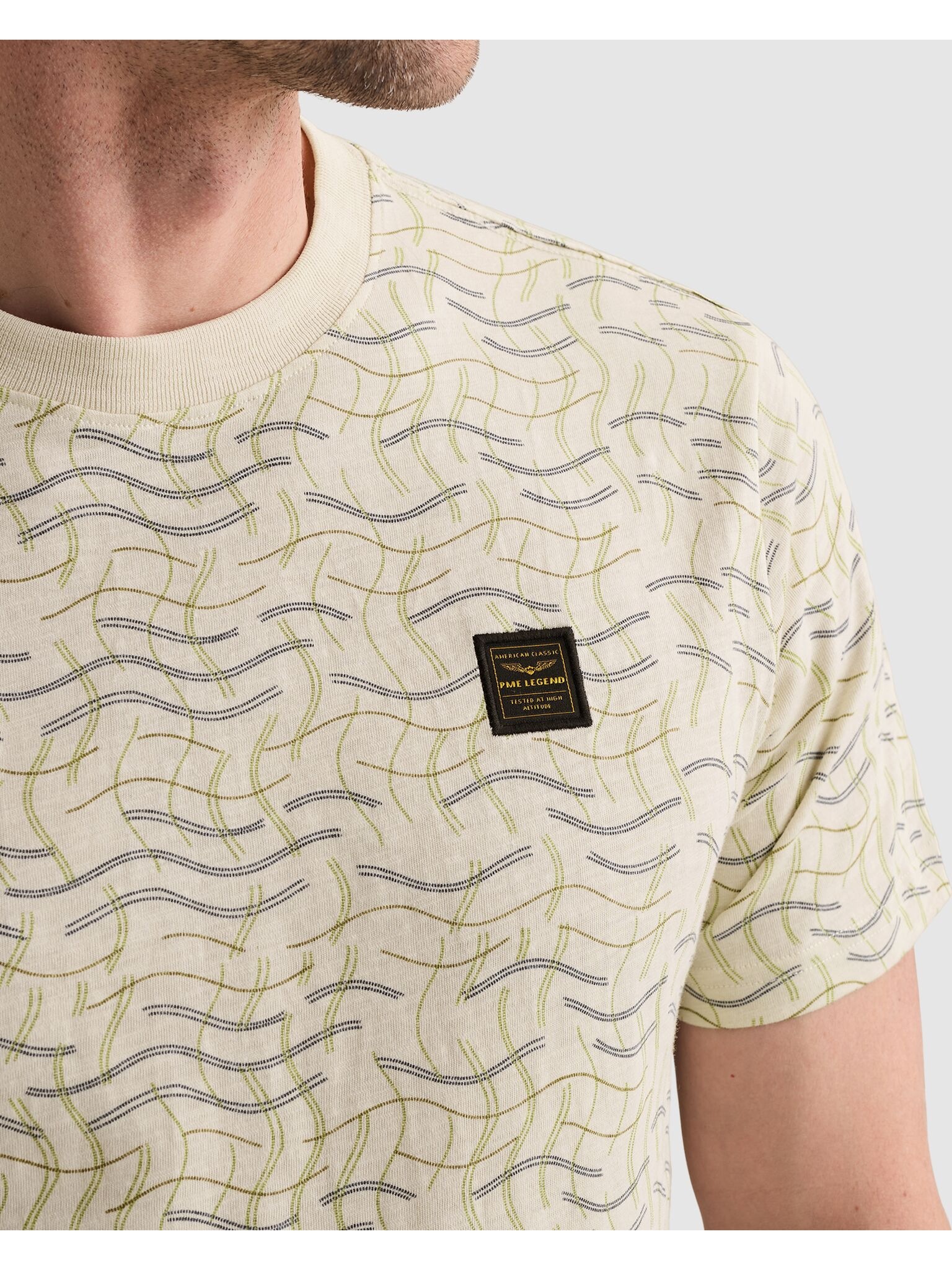 PME LEGEND Kurzarmshirt »T-shirt RH slub jersey alloverprint« gemustert, mit Logo-Badge