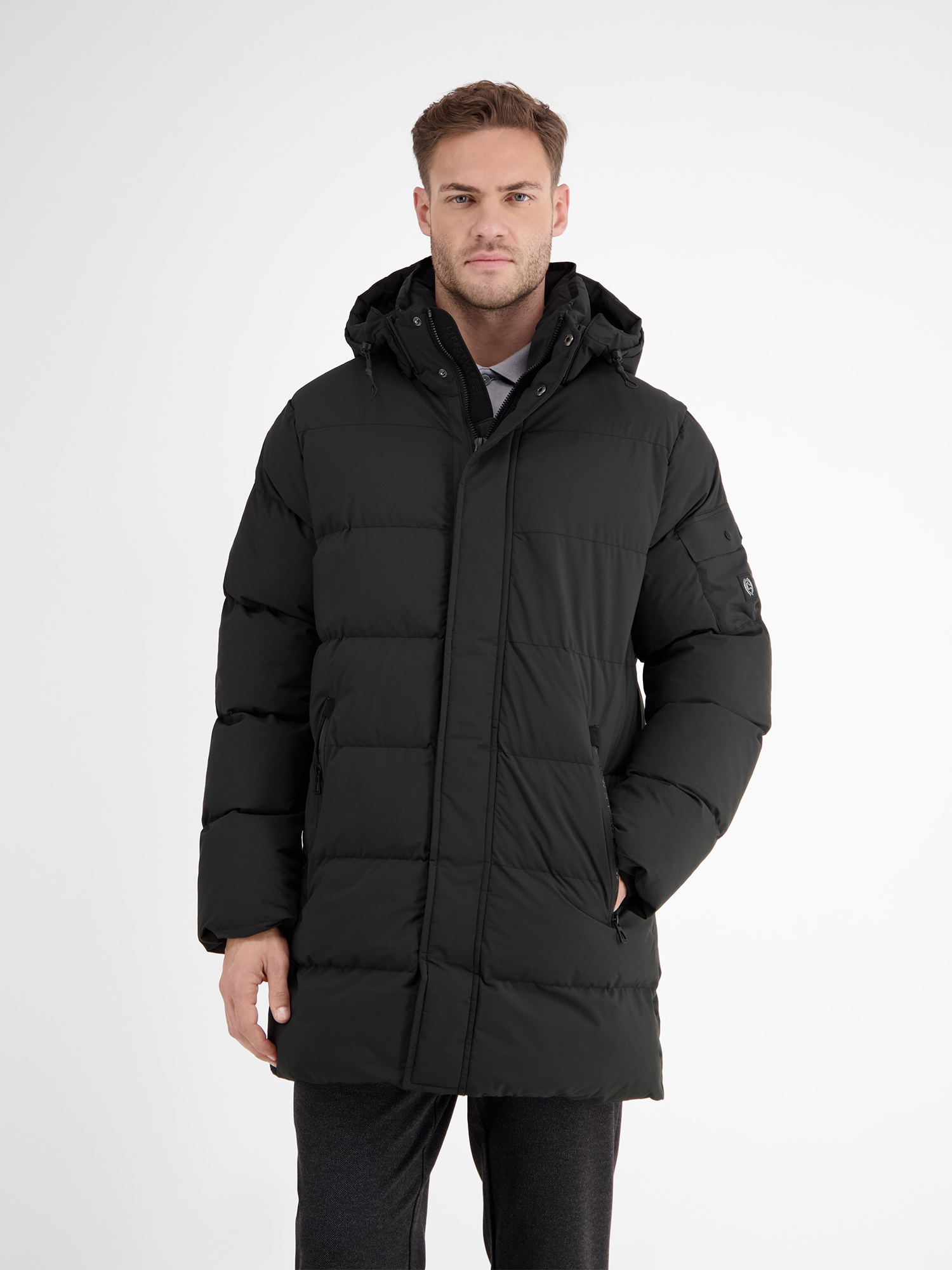 LERROS Steppjacke »LERROS Warm gefütterte Steppjacke mit abnehmbarer Kapuze«, mit Kapuze, Wasser- und windabweisend, atmungsaktiv