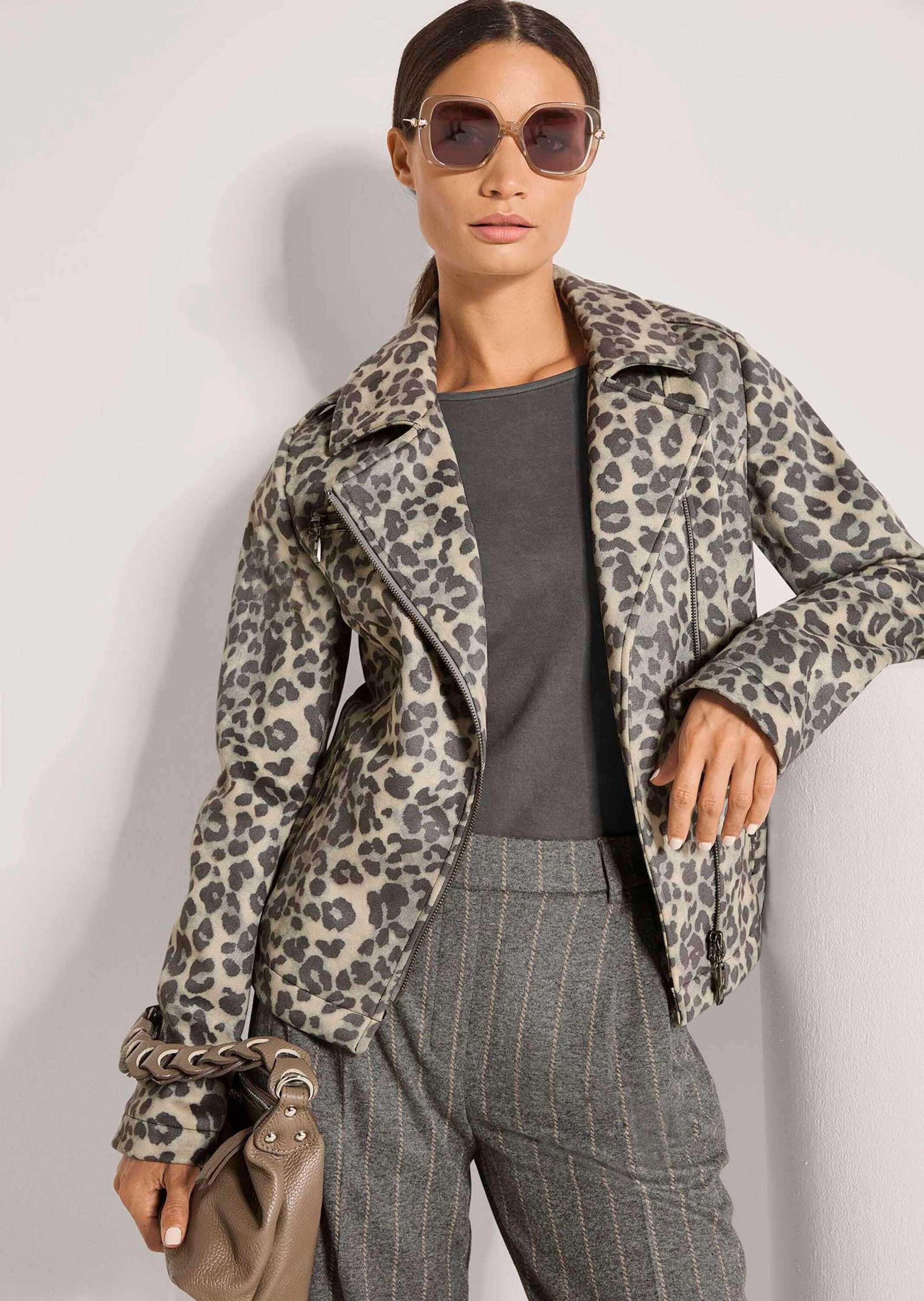 MADELEINE Kurzjacke »Jacke Trendige Biker-Jacke mit Reißverschluss« Bikerform, bedruckte Scuba Ware