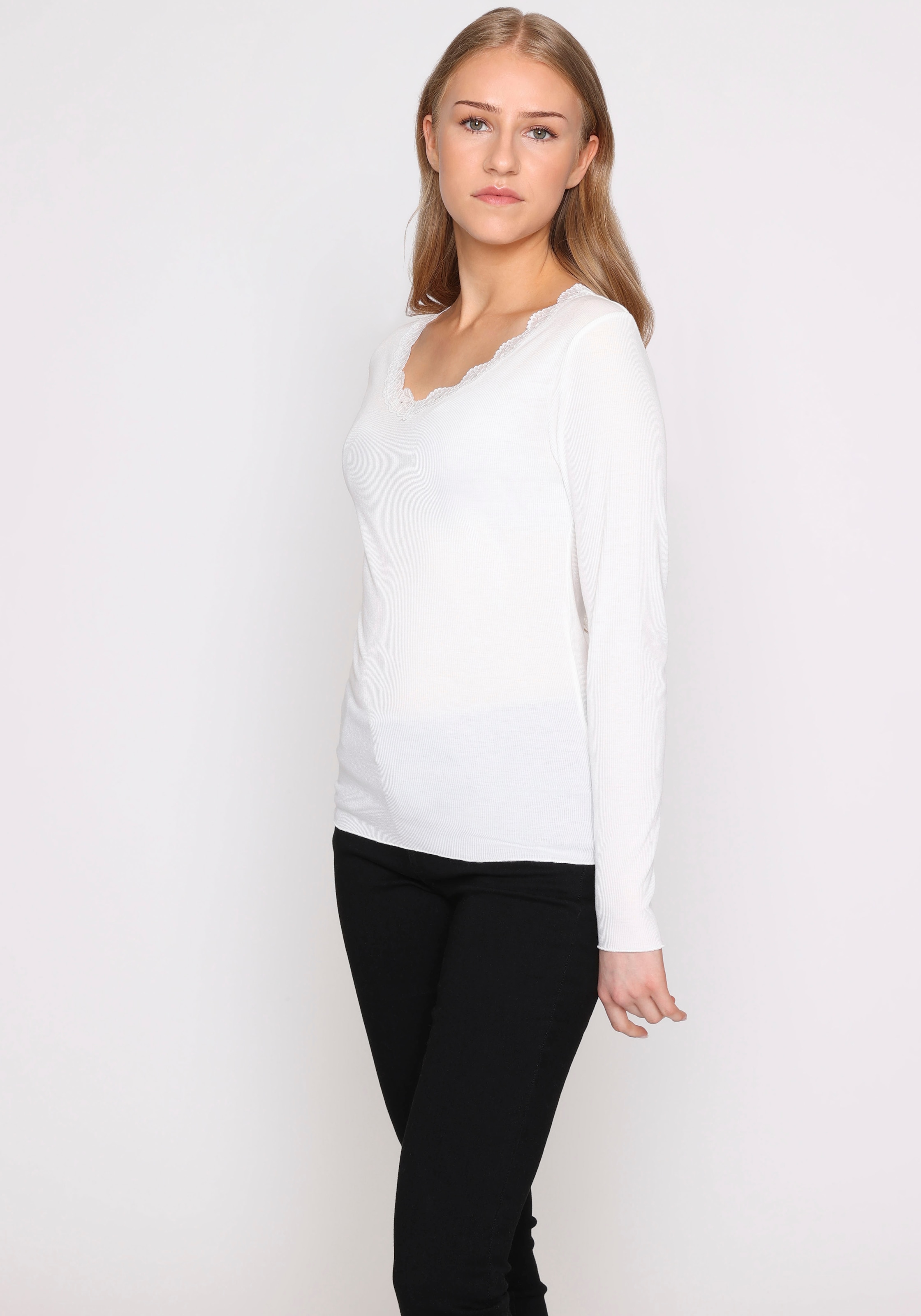 HaILY’S Langarmshirt "LS V TP Fi44ona" günstig online kaufen