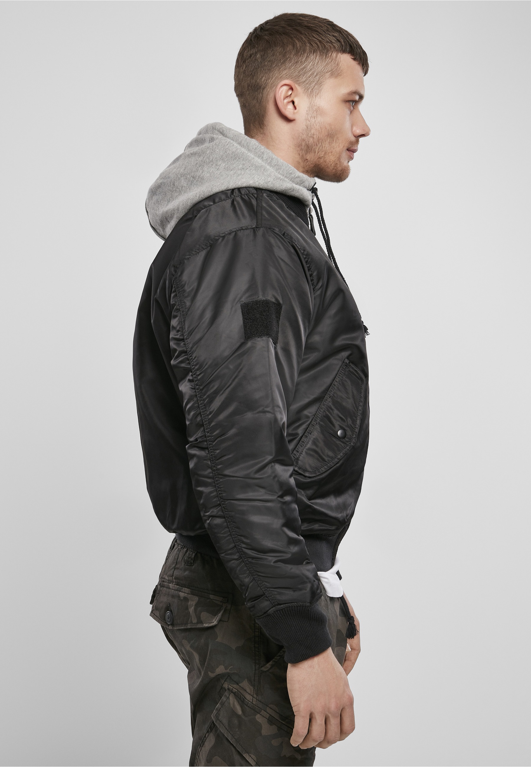Brandit Anorak »Brandit Herren Hooded MA1 Bomber Jacket« 1 Stk. tlg. mit Kapuze