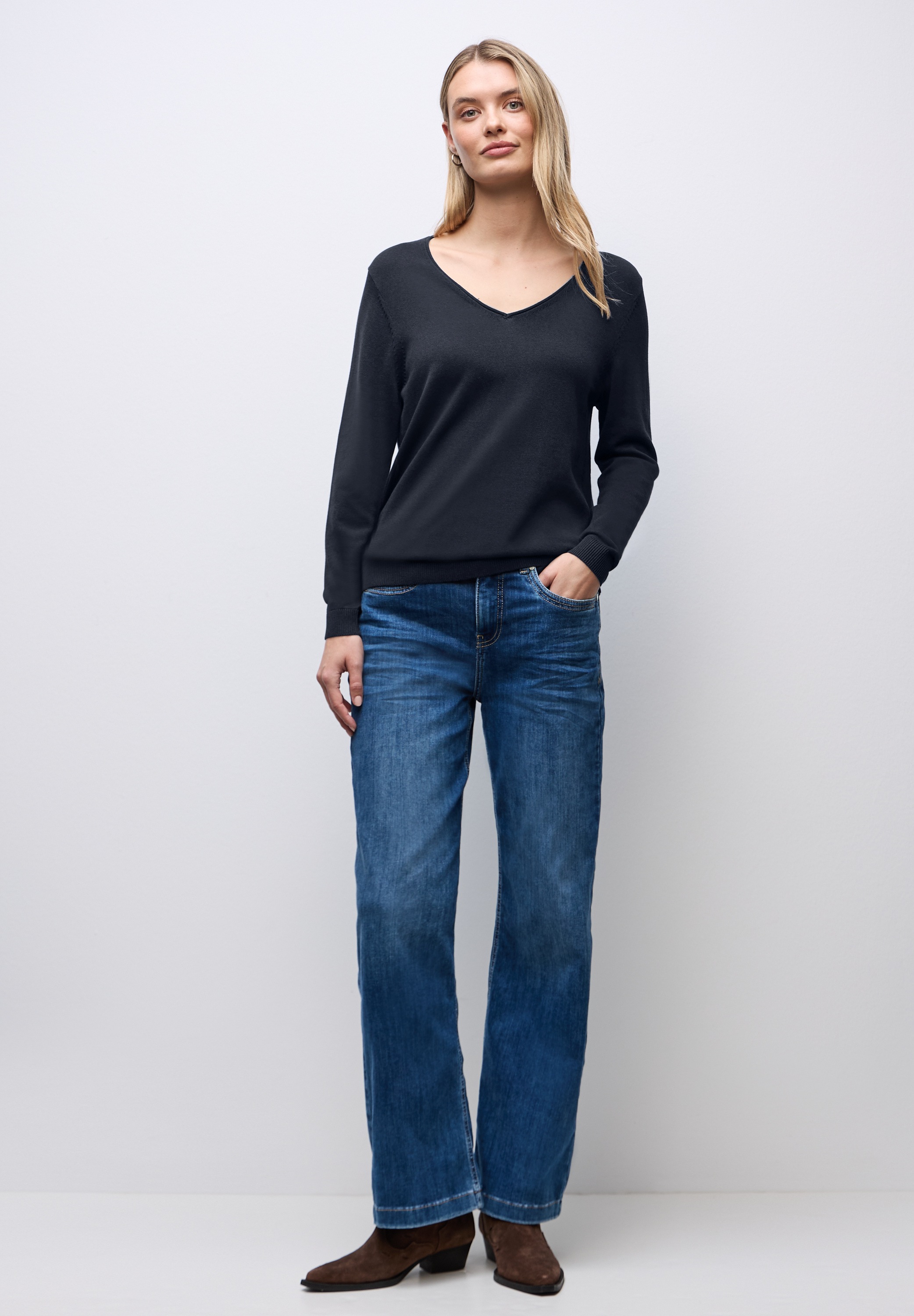 V-Ausschnitt-Pullover STREET ONE, Damen, Gr. 36, tiefblau, Stoff, 60% Viskose, 40% Baumwolle, unifarben, normal normal, V-Ausschnitt, abgesteppt, Pullover, Feinstrick 3