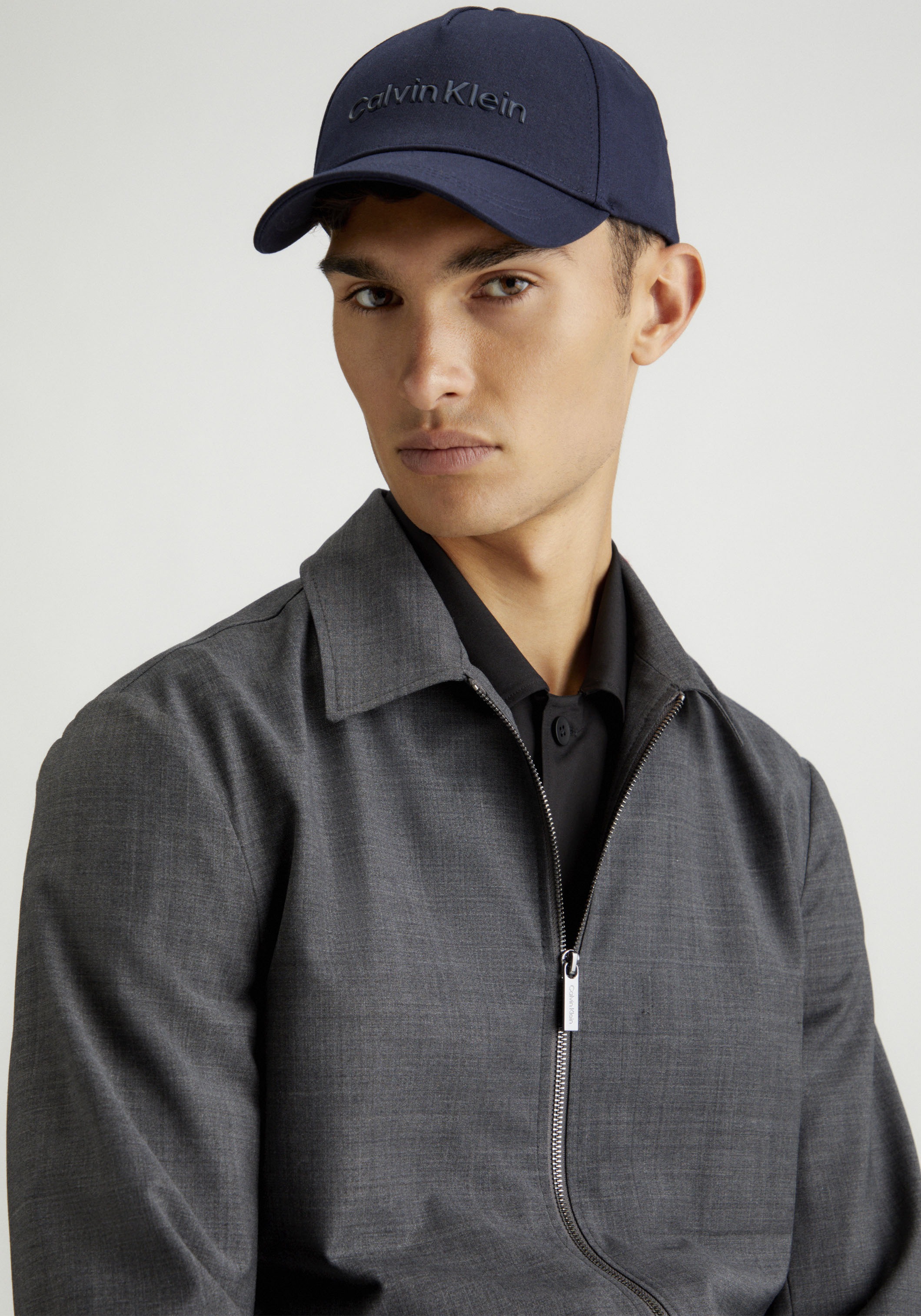Calvin Klein Baseball Kepurė su snapeliu »CK MUST B...