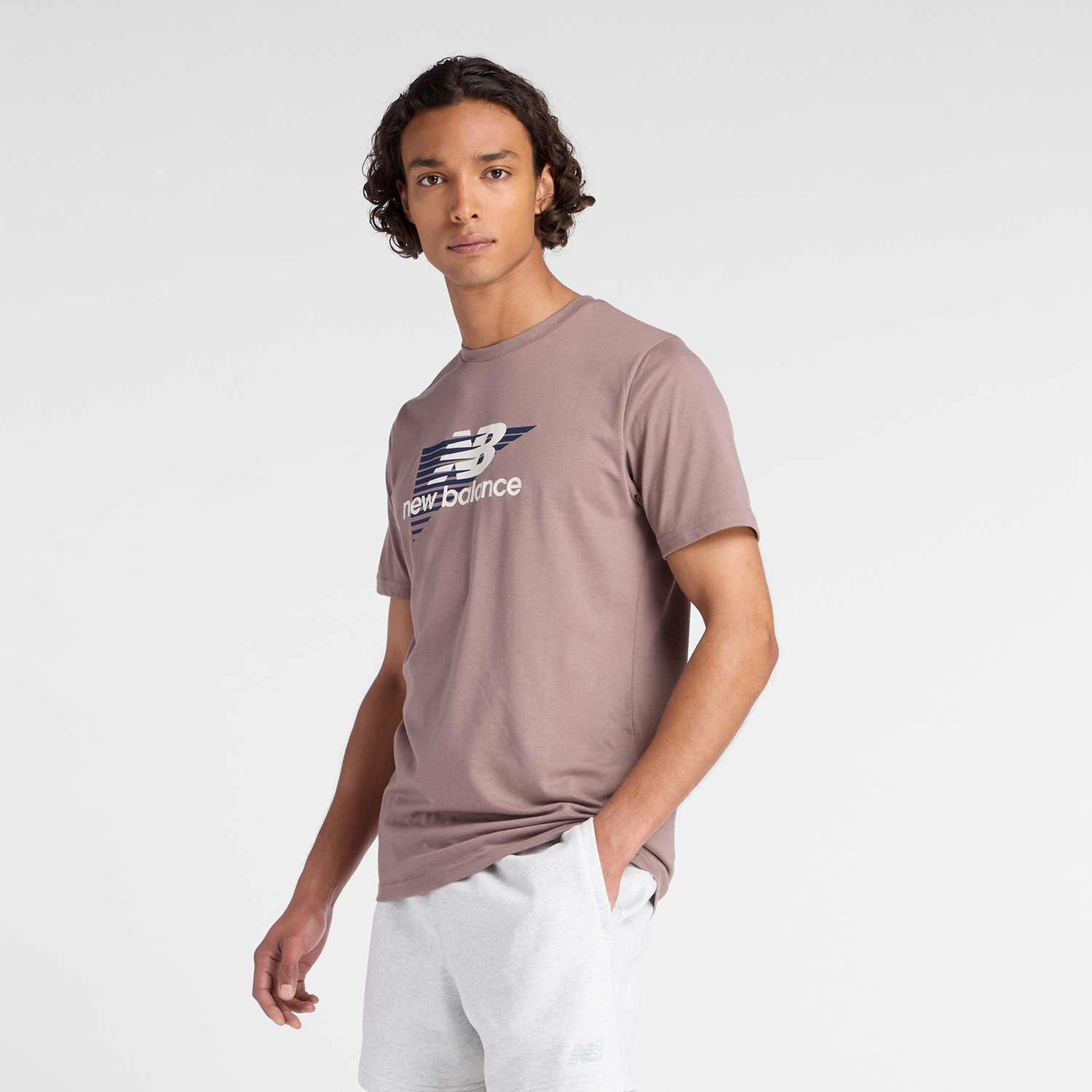 New Balance Trainingsshirt "Heathertech Graphic T-Shirt 1 EARTHHADOW" günstig online kaufen