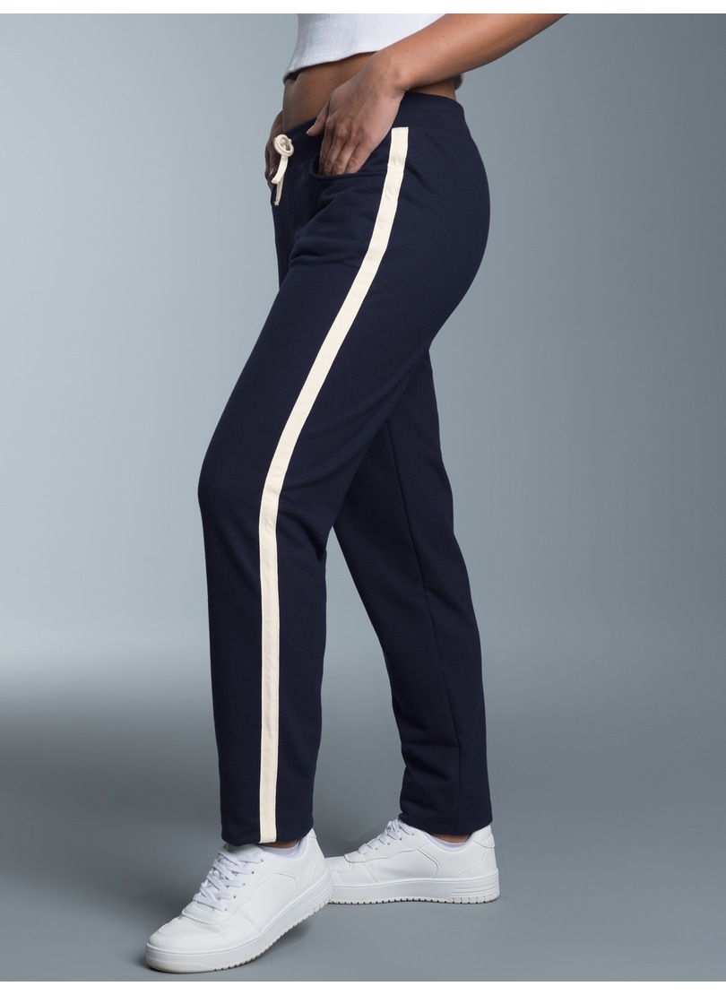 Trigema Jerseyhose "TRIGEMA Jogginghose mit kontrastfarbigen Akzenten" günstig online kaufen